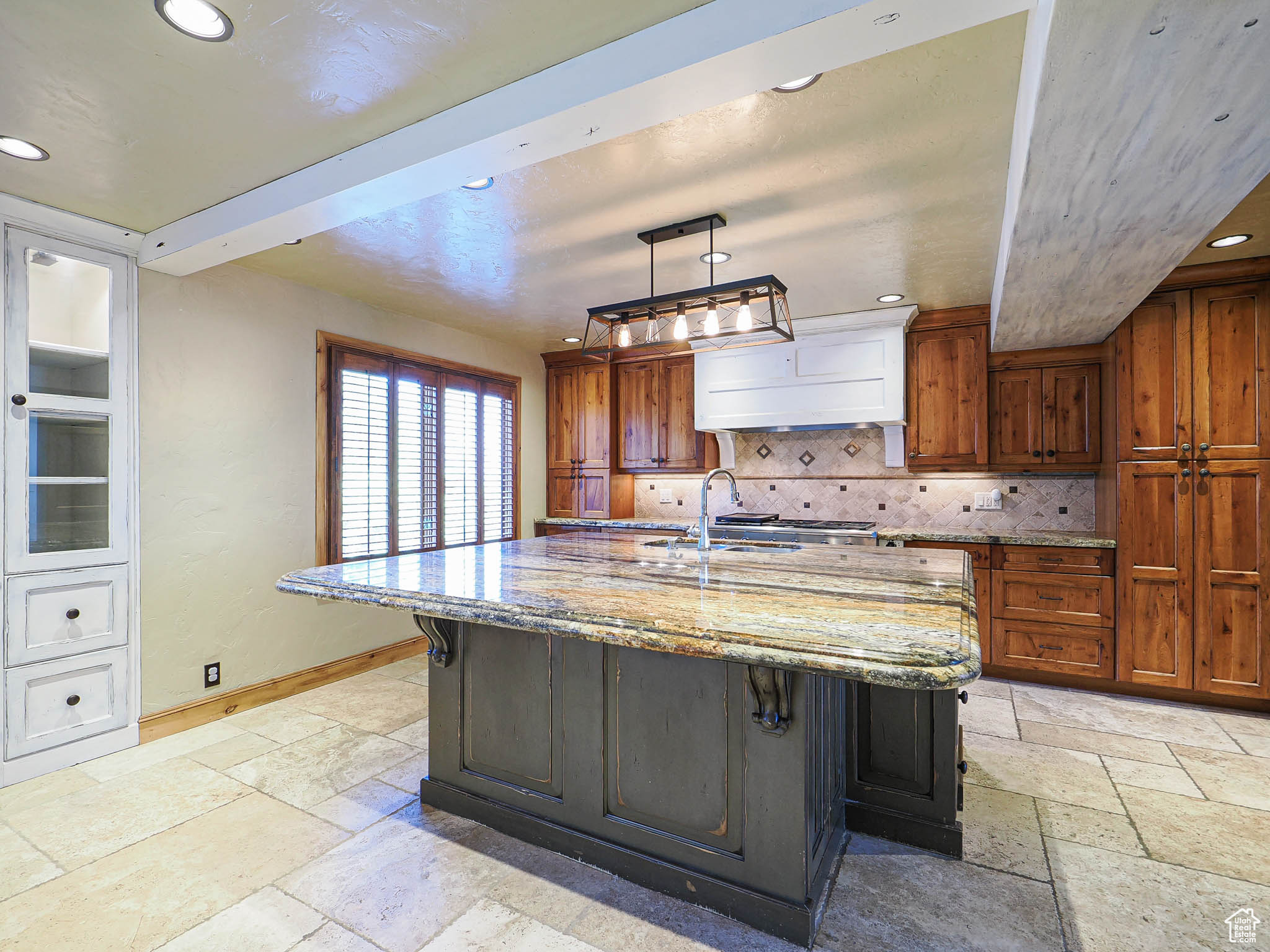 BRIDLEWALK - Residential