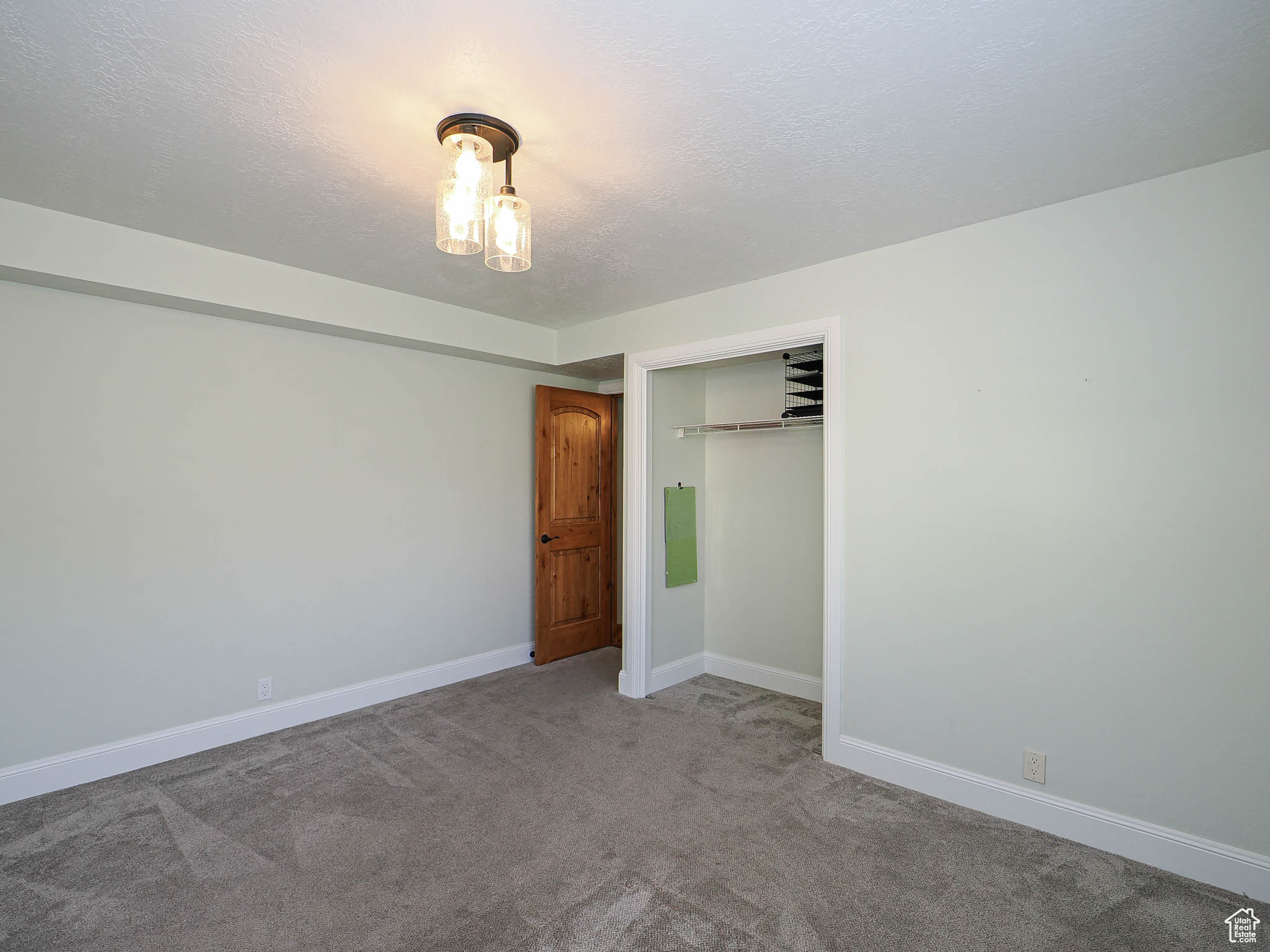 BRIDLEWALK - Residential