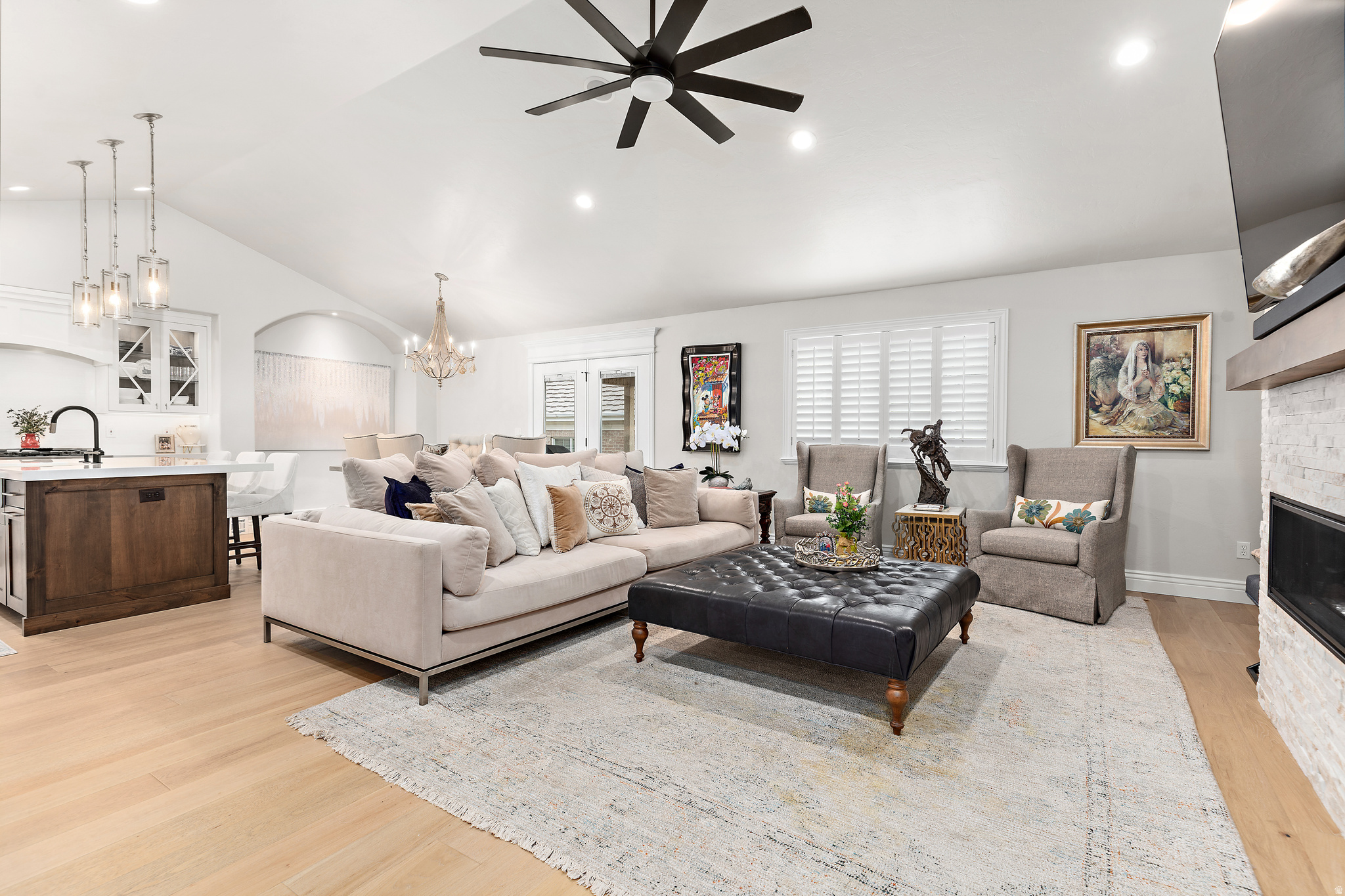 CRYSTAL COVE PUD - Residential