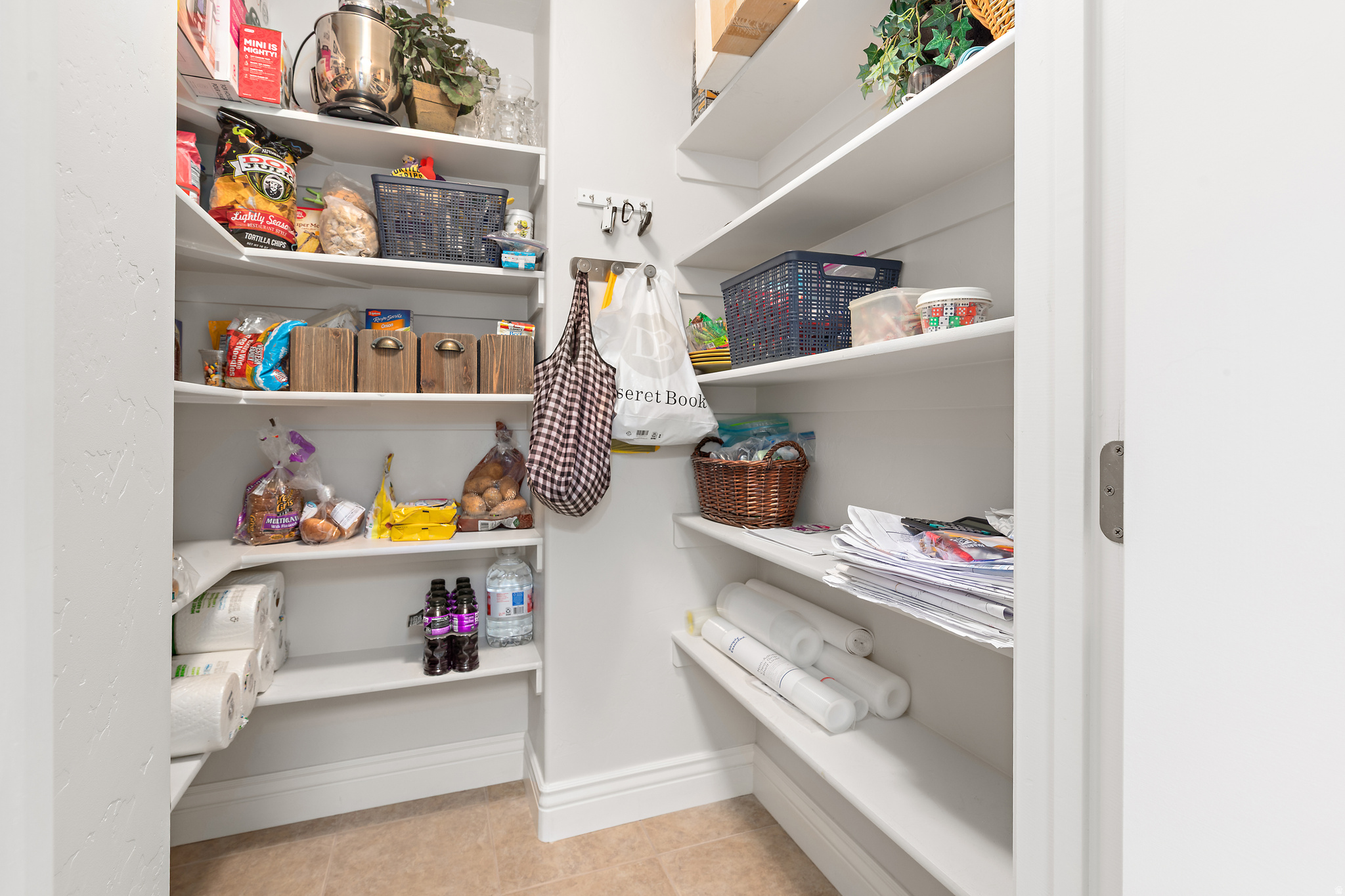 CRYSTAL COVE PUD - Residential