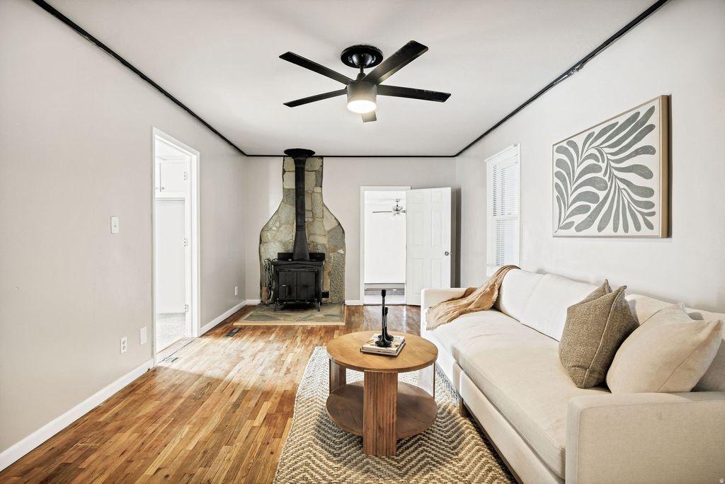 Photo of 1007 BONNEVILLE AVE, Logan, UT 84341 (MLS # 2140226)