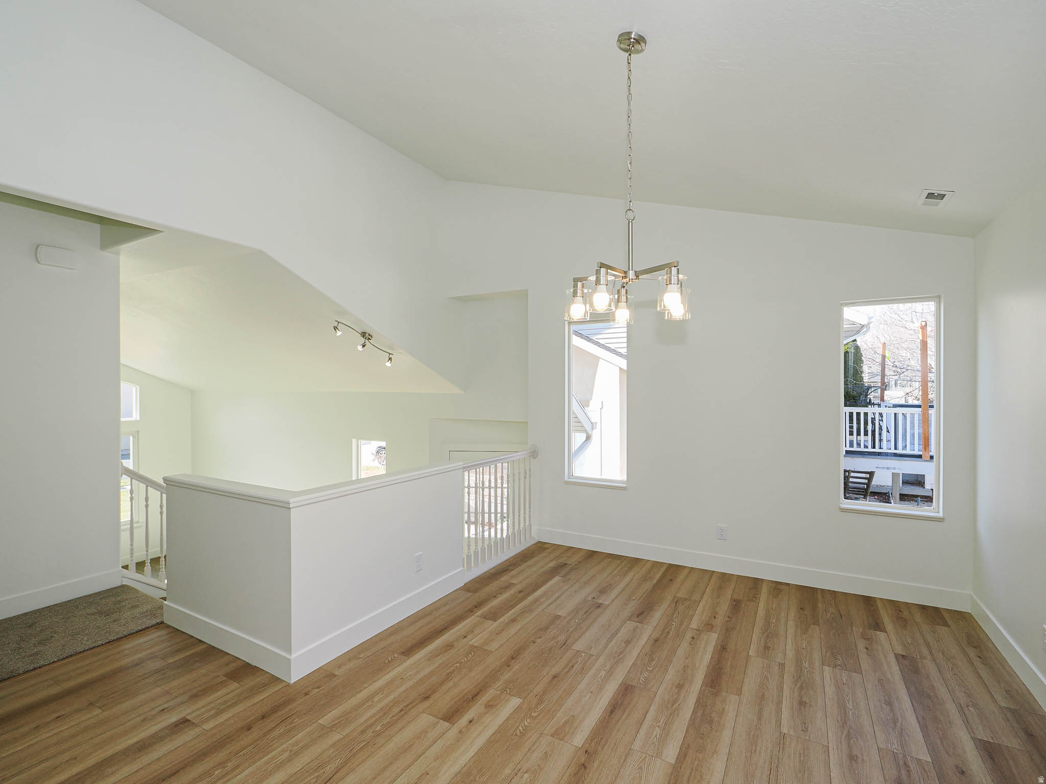 PAR FOUR PLACE - Residential