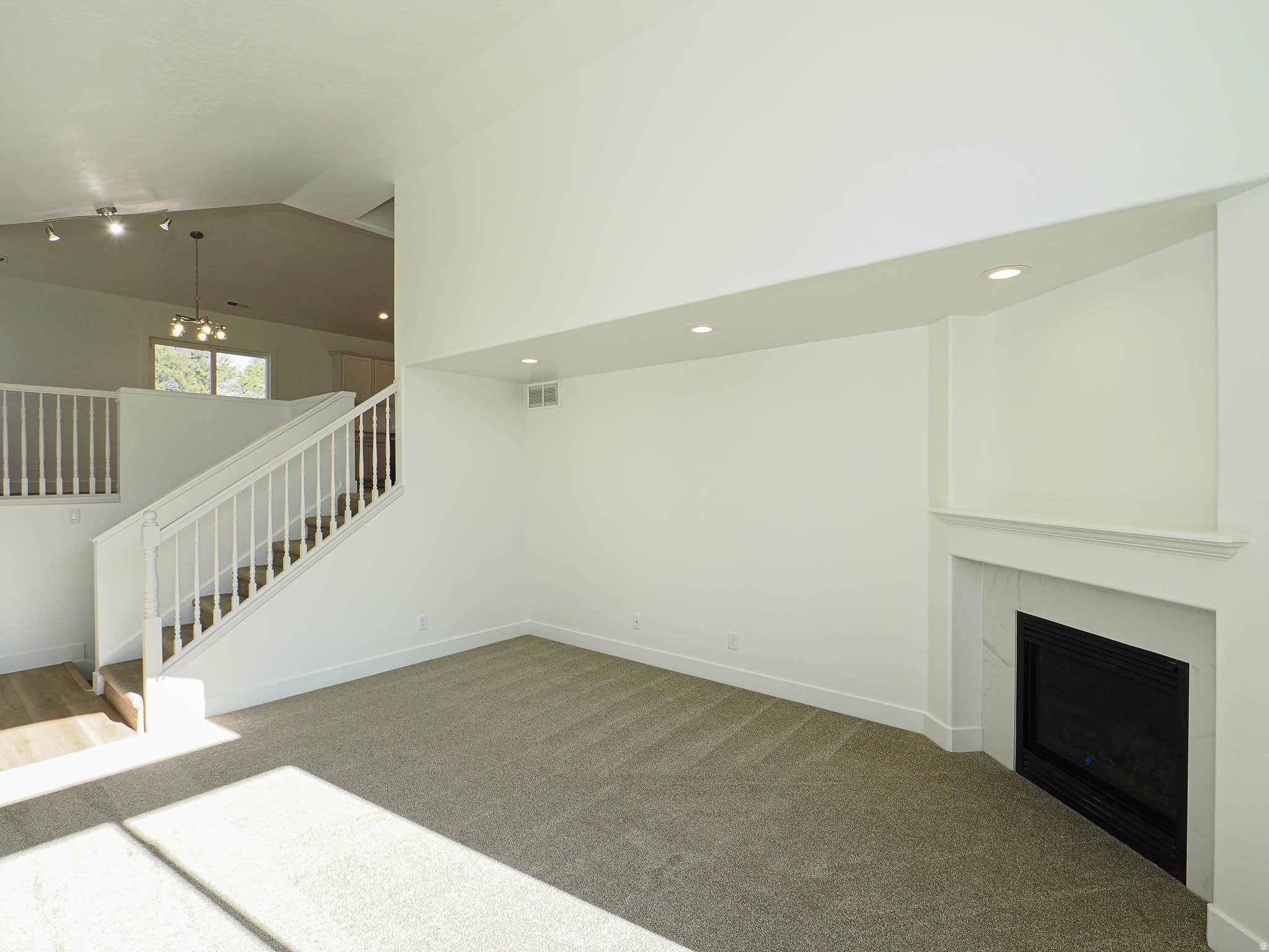 PAR FOUR PLACE - Residential