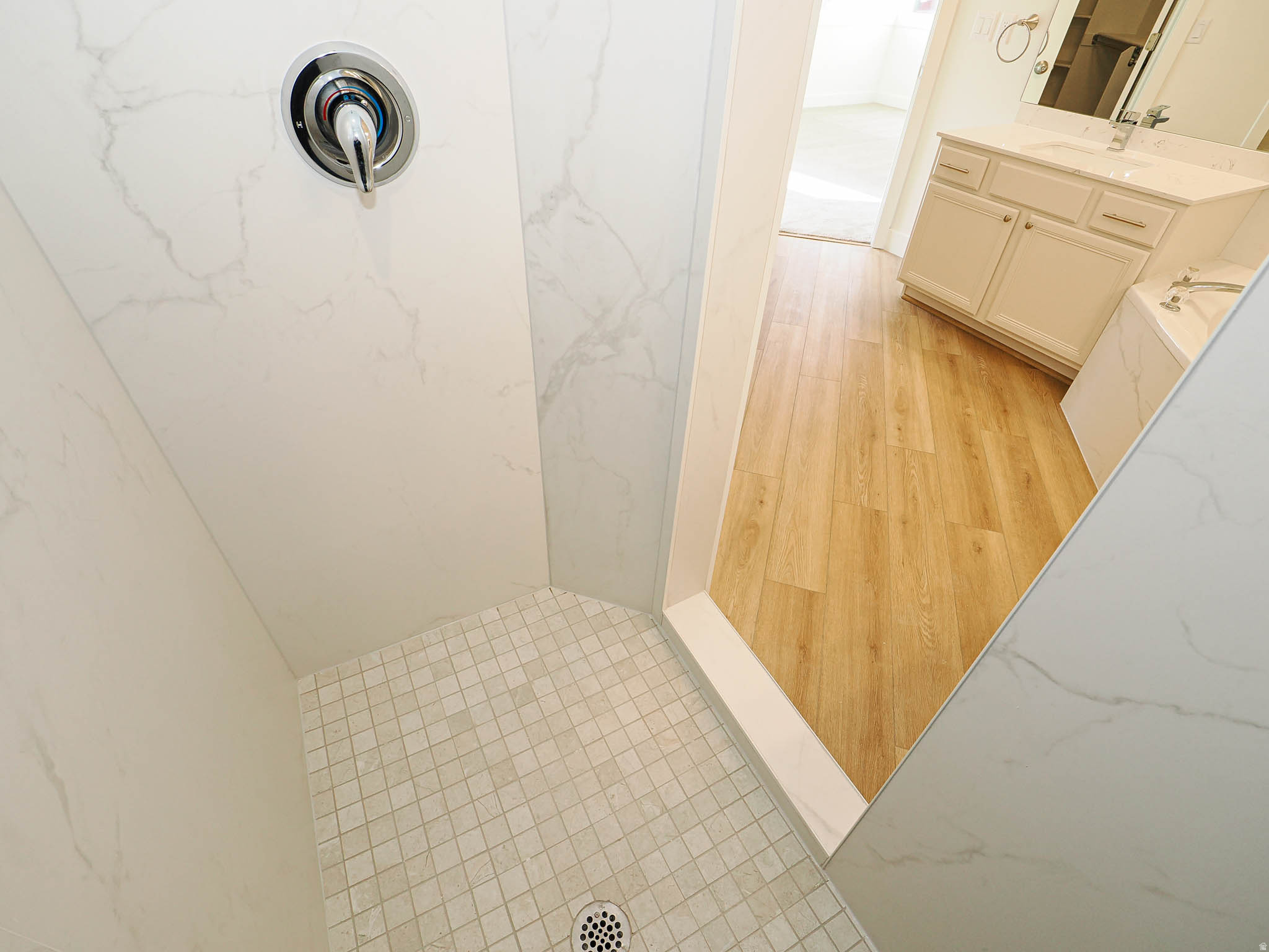 PAR FOUR PLACE - Residential