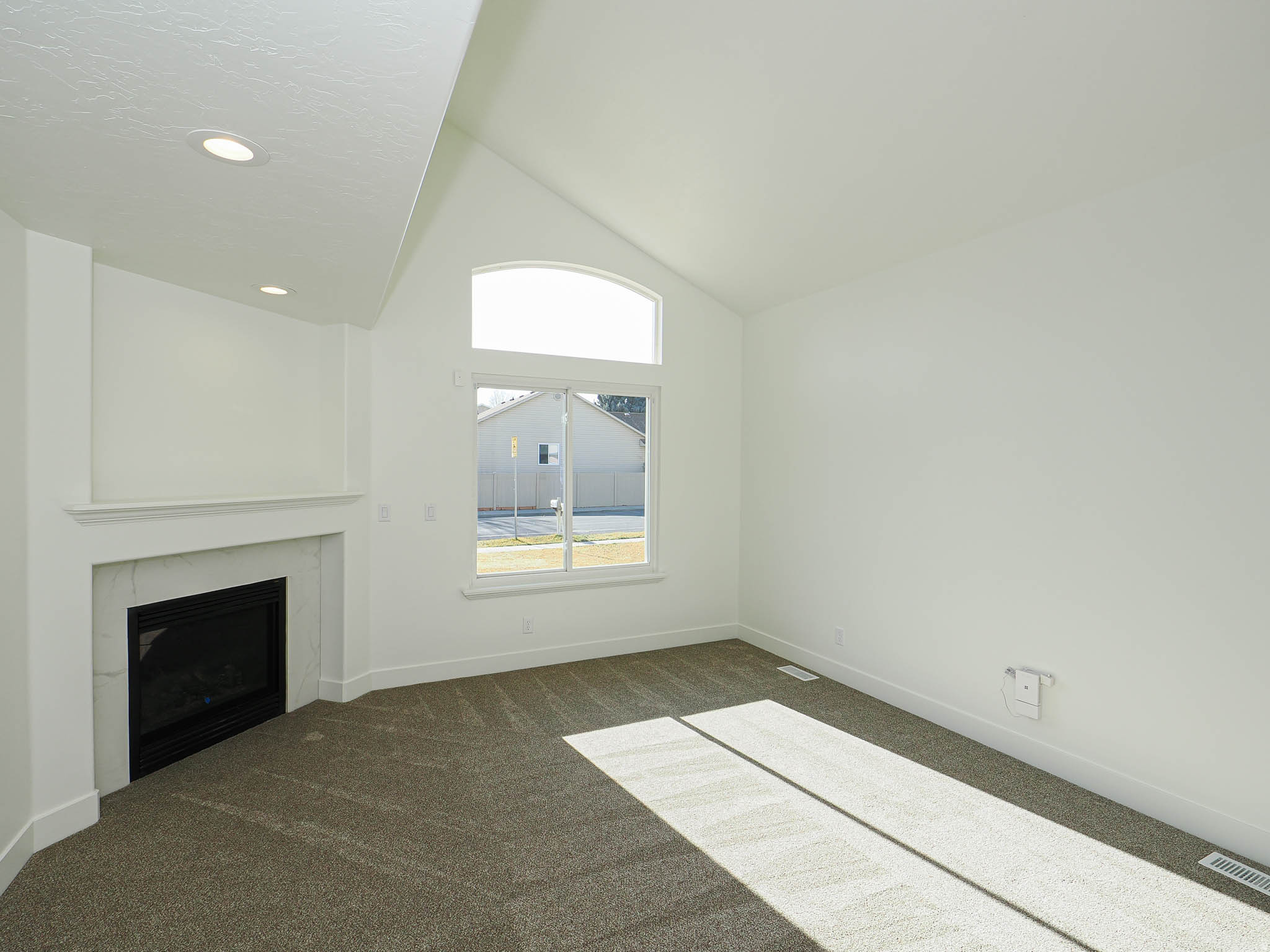 PAR FOUR PLACE - Residential