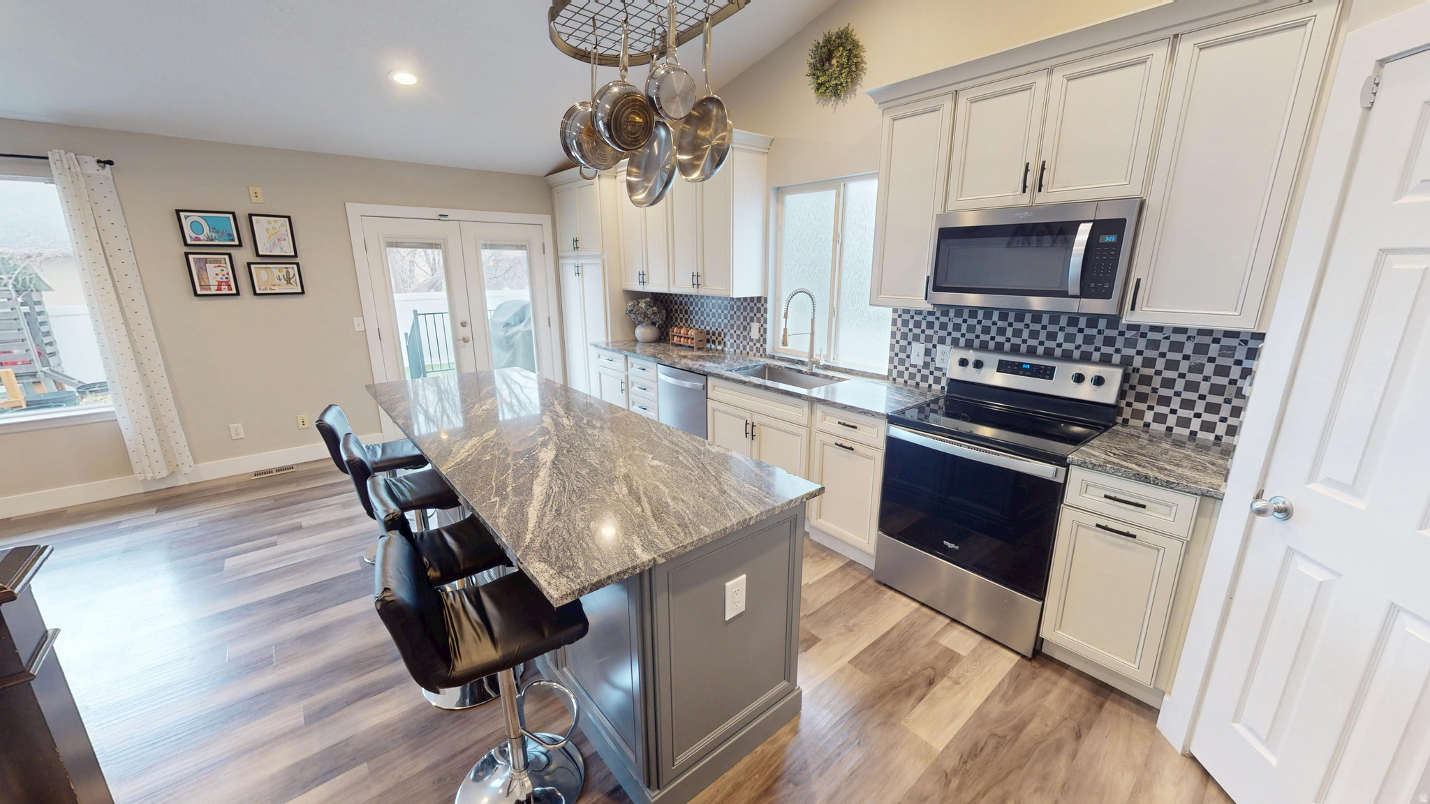 KAUFMAN AND BROAD AT PILGRIMS LANDING - Residential