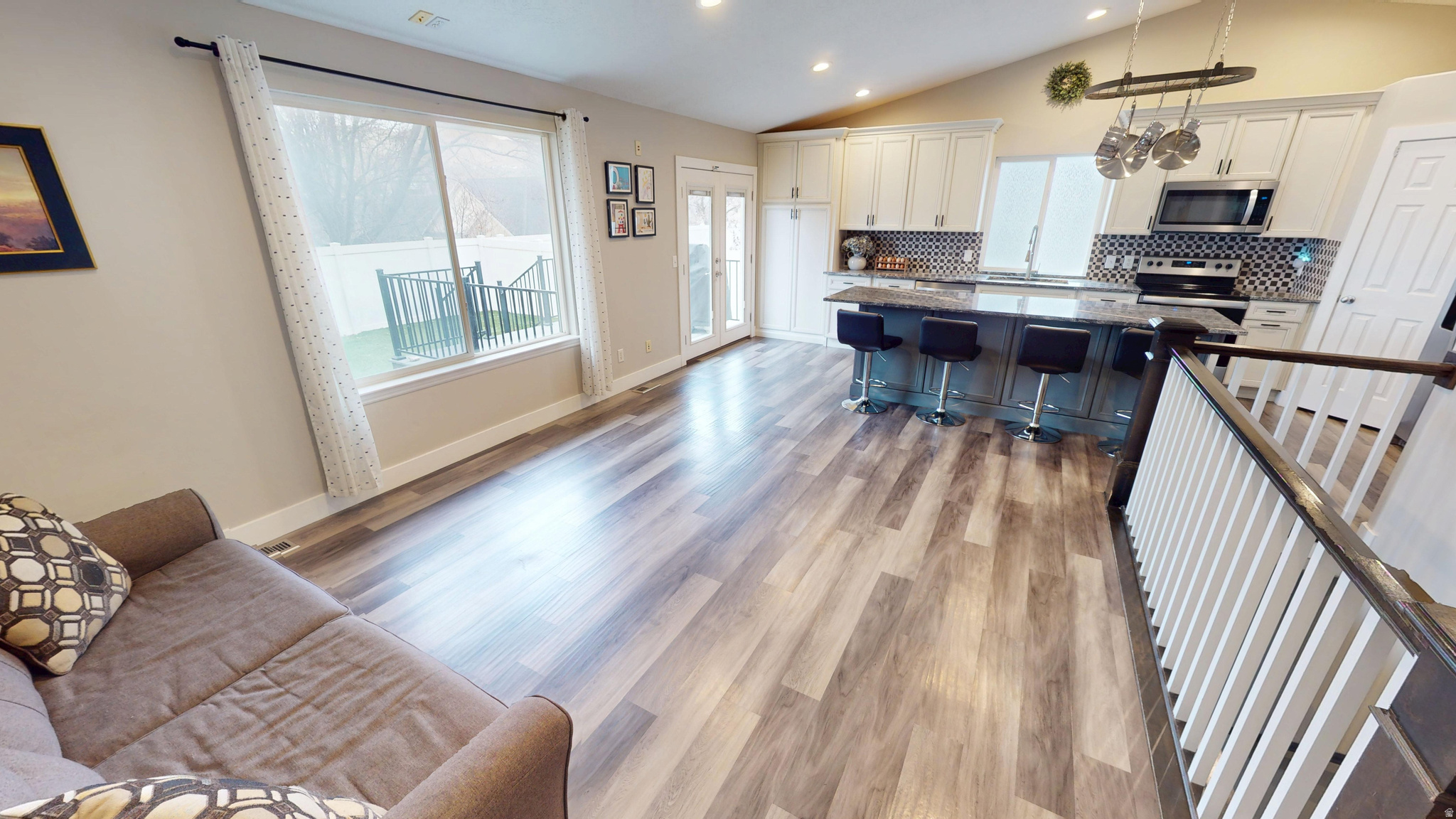 KAUFMAN AND BROAD AT PILGRIMS LANDING - Residential