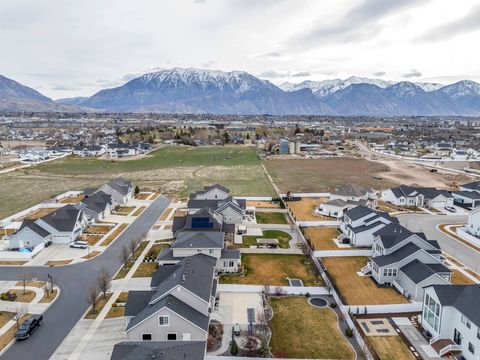 Tiny photo for 198 E ZINFANDEL LN, Vineyard, UT 84059 (MLS # 2143661)