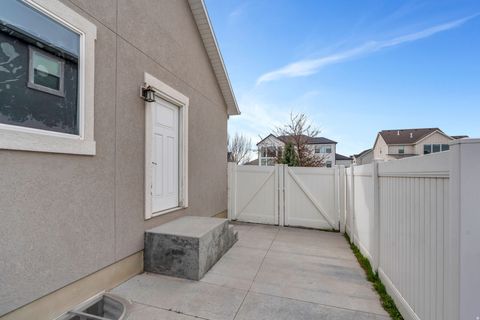 Tiny photo for 198 E ZINFANDEL LN, Vineyard, UT 84059 (MLS # 2143661)