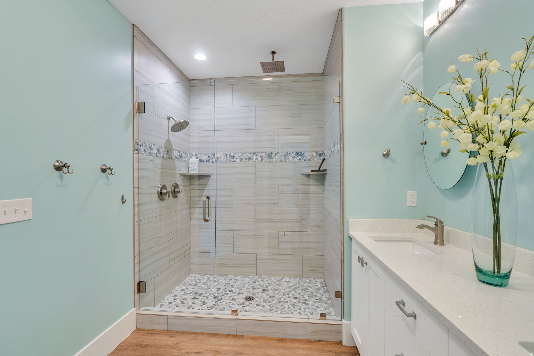 THE ELMS - Residential