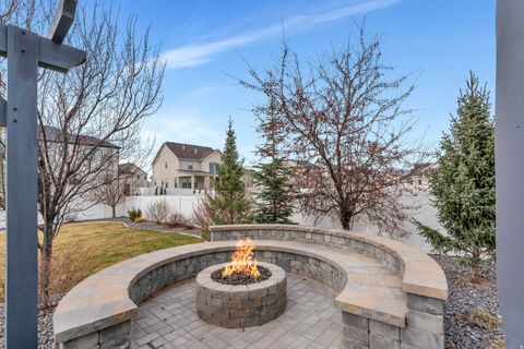 Tiny photo for 198 E ZINFANDEL LN, Vineyard, UT 84059 (MLS # 2143661)