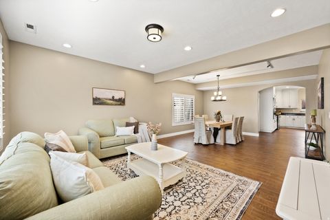 Tiny photo for 758 W 375 N, Springville, UT 84663 (MLS # 2130078)