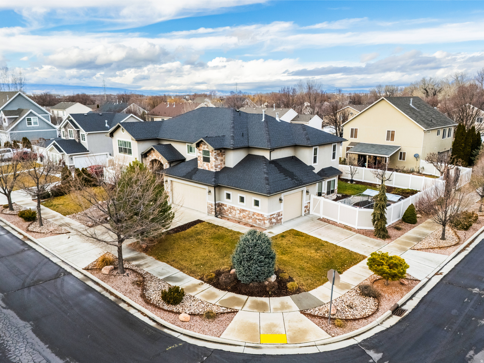 HARVEST MEADOWS - Residential