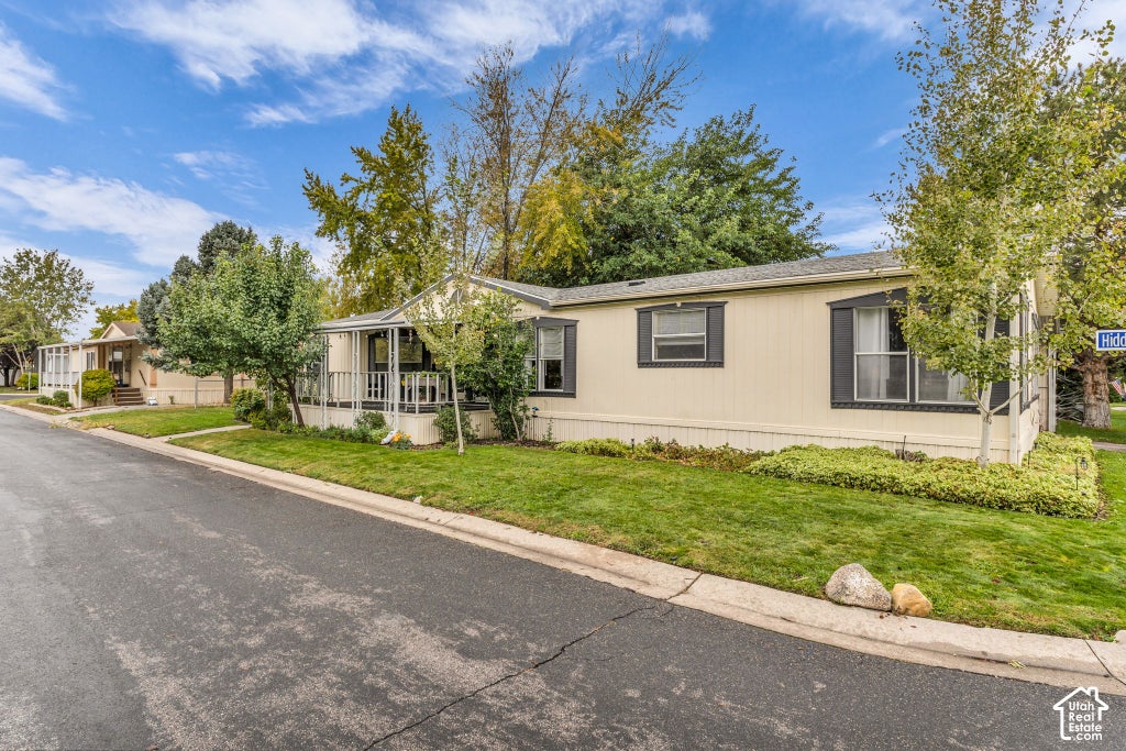 Photo of 264 E JORDAN VIEW DR #157, Sandy, UT 84070 (MLS # 2190957)