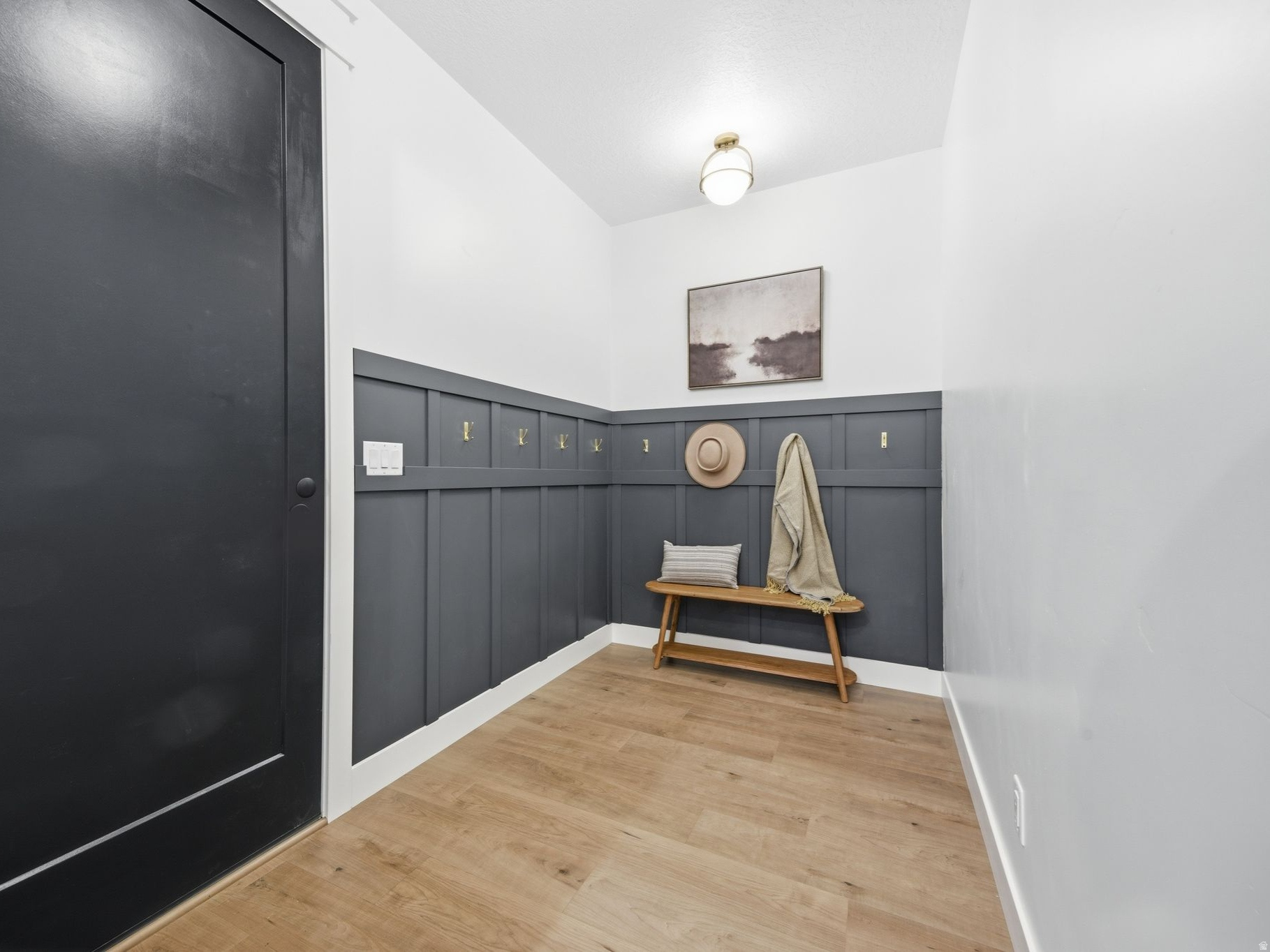 HIGH SKY ESTATES - Residential