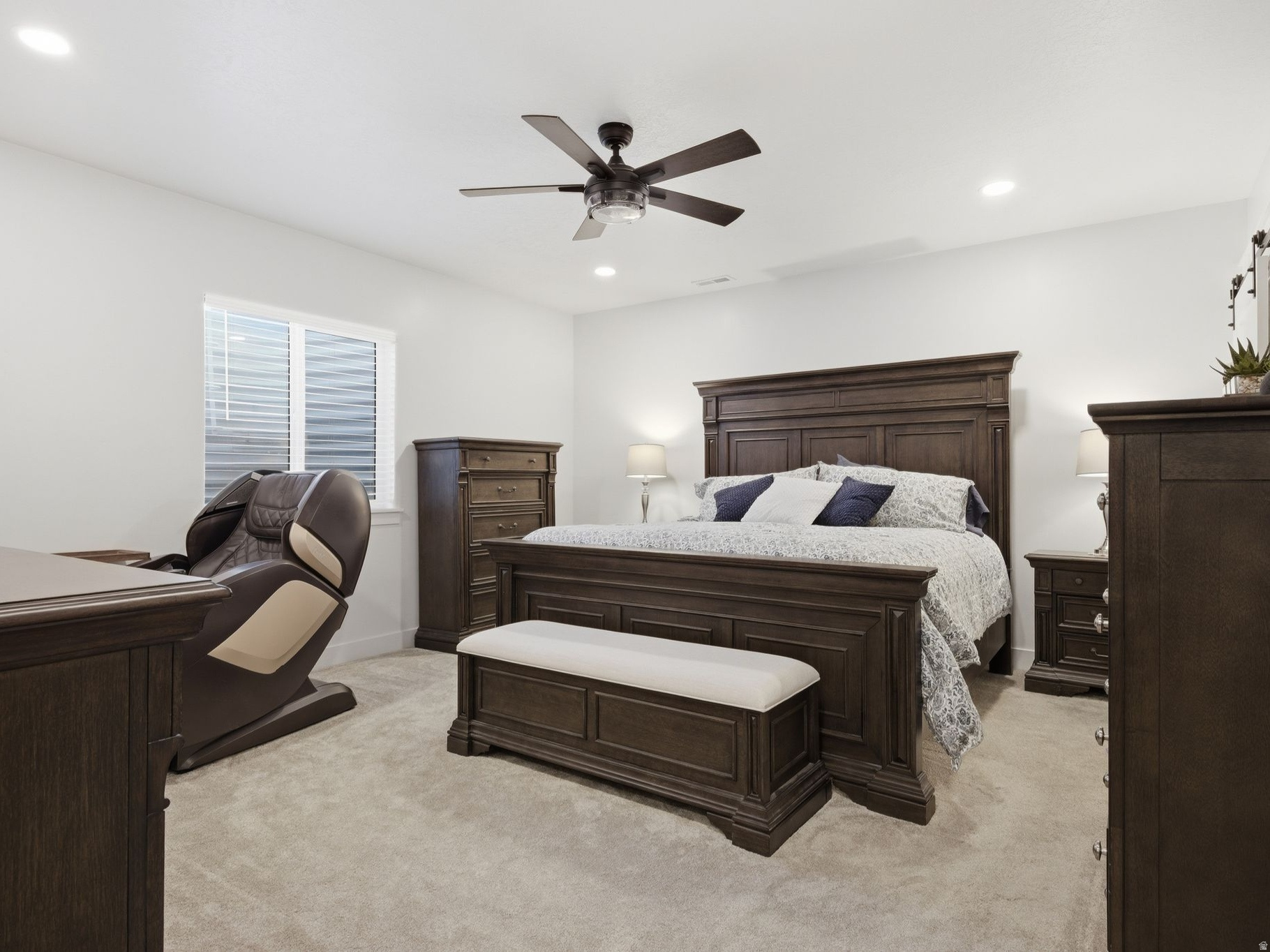 HIGH SKY ESTATES - Residential