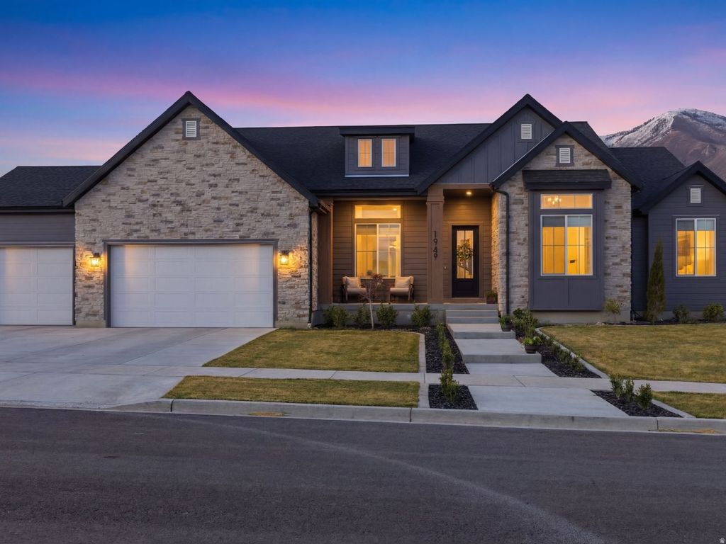 Photo of 1949 S 2410 E, Spanish Fork, UT 84660 (MLS # 2145716)