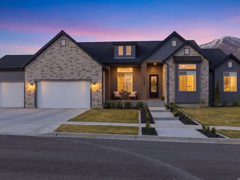 Photo of 1949 S 2410 E, Spanish Fork, UT 84660 (MLS # 2145716)