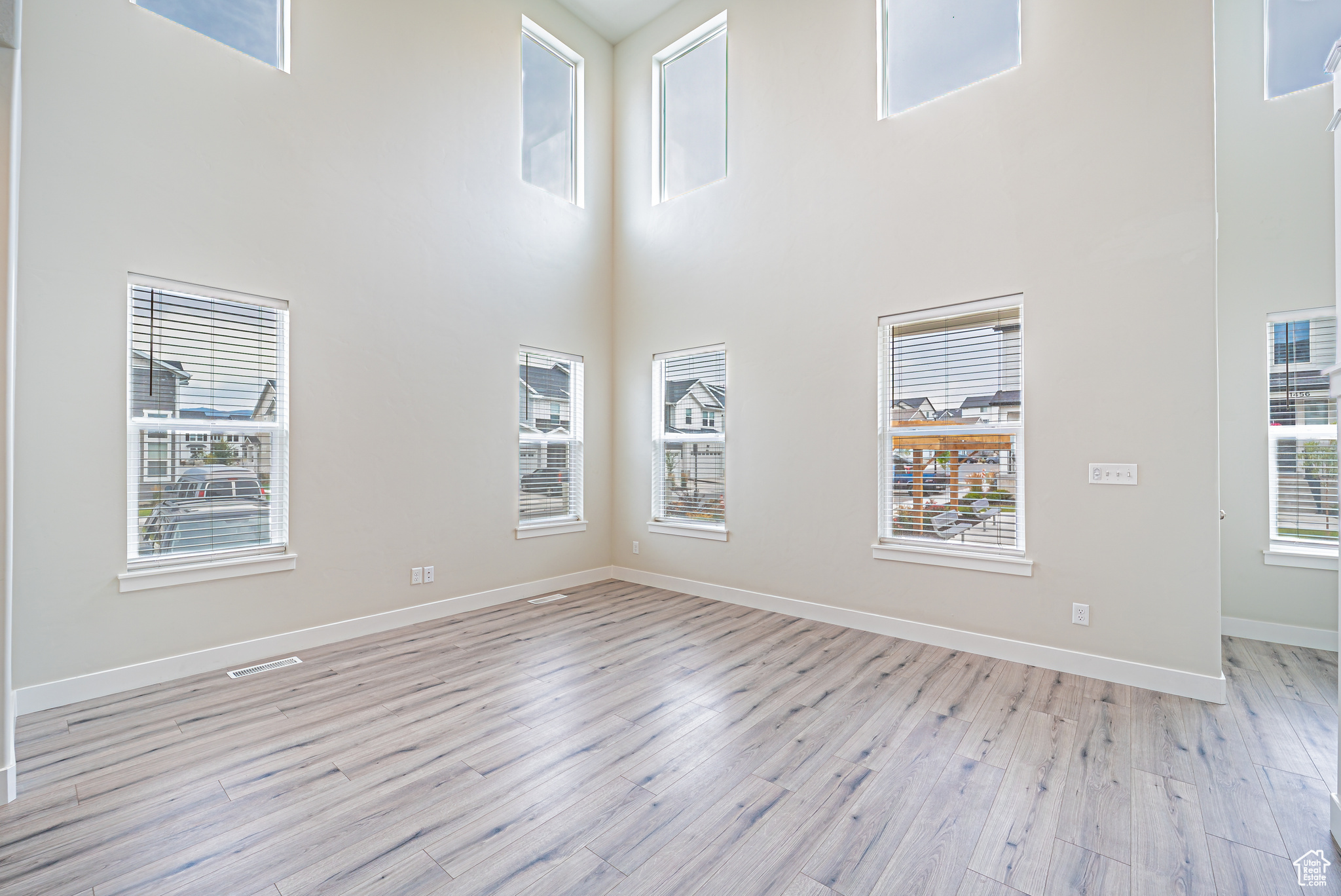 GARDNER POINT - Residential