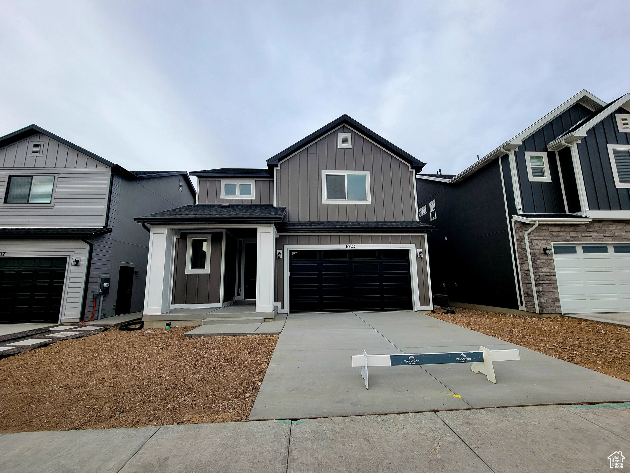 6227 S Hancock Cir, Murray, Utah image 2