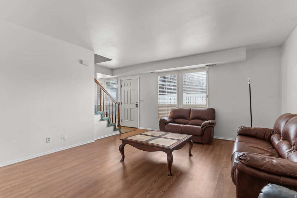 Photo of 5974 S SULTAN CIR E, Murray, UT 84107 (MLS # 2133342)