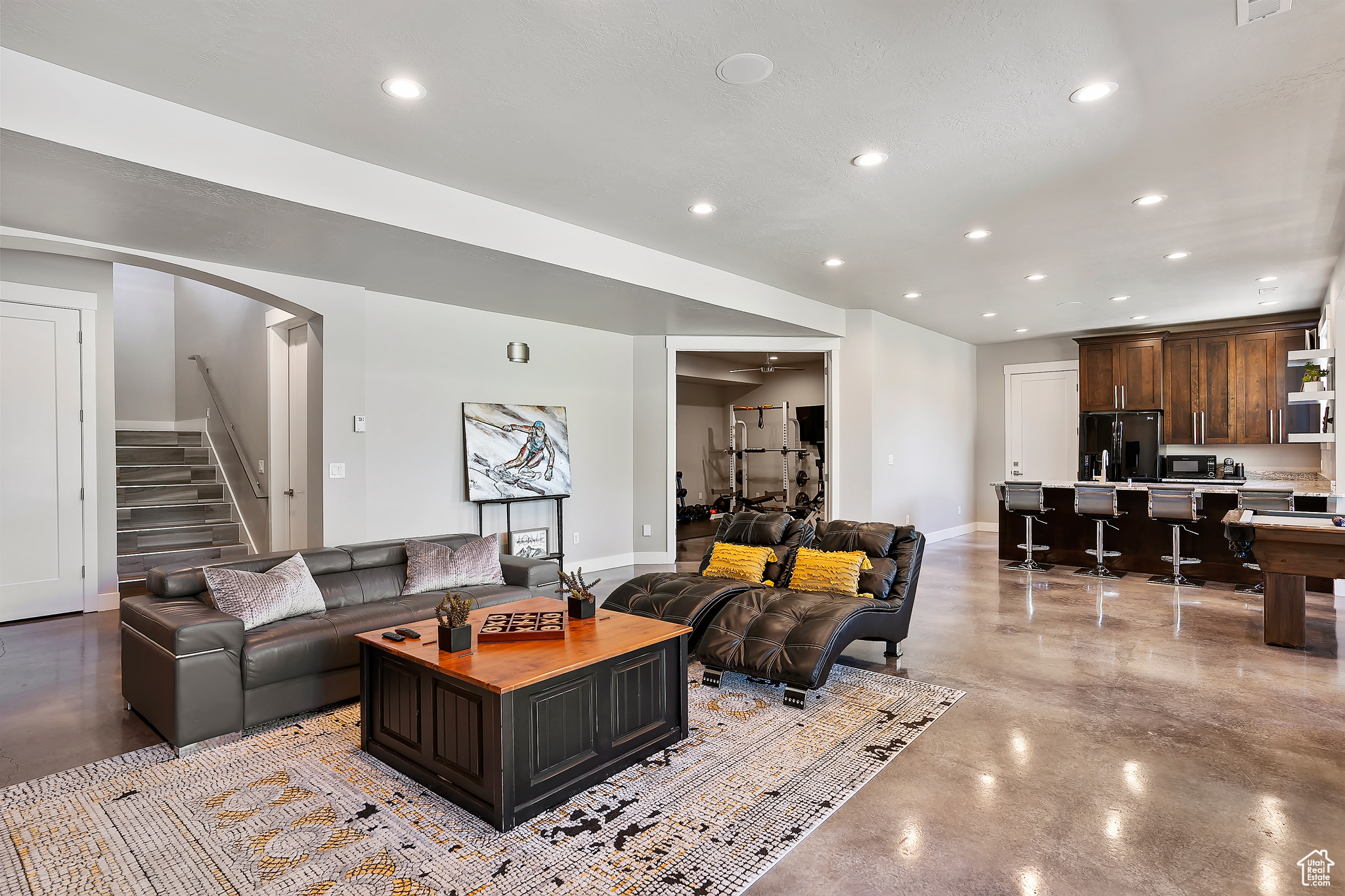 EAGLE RIDGE - Residential