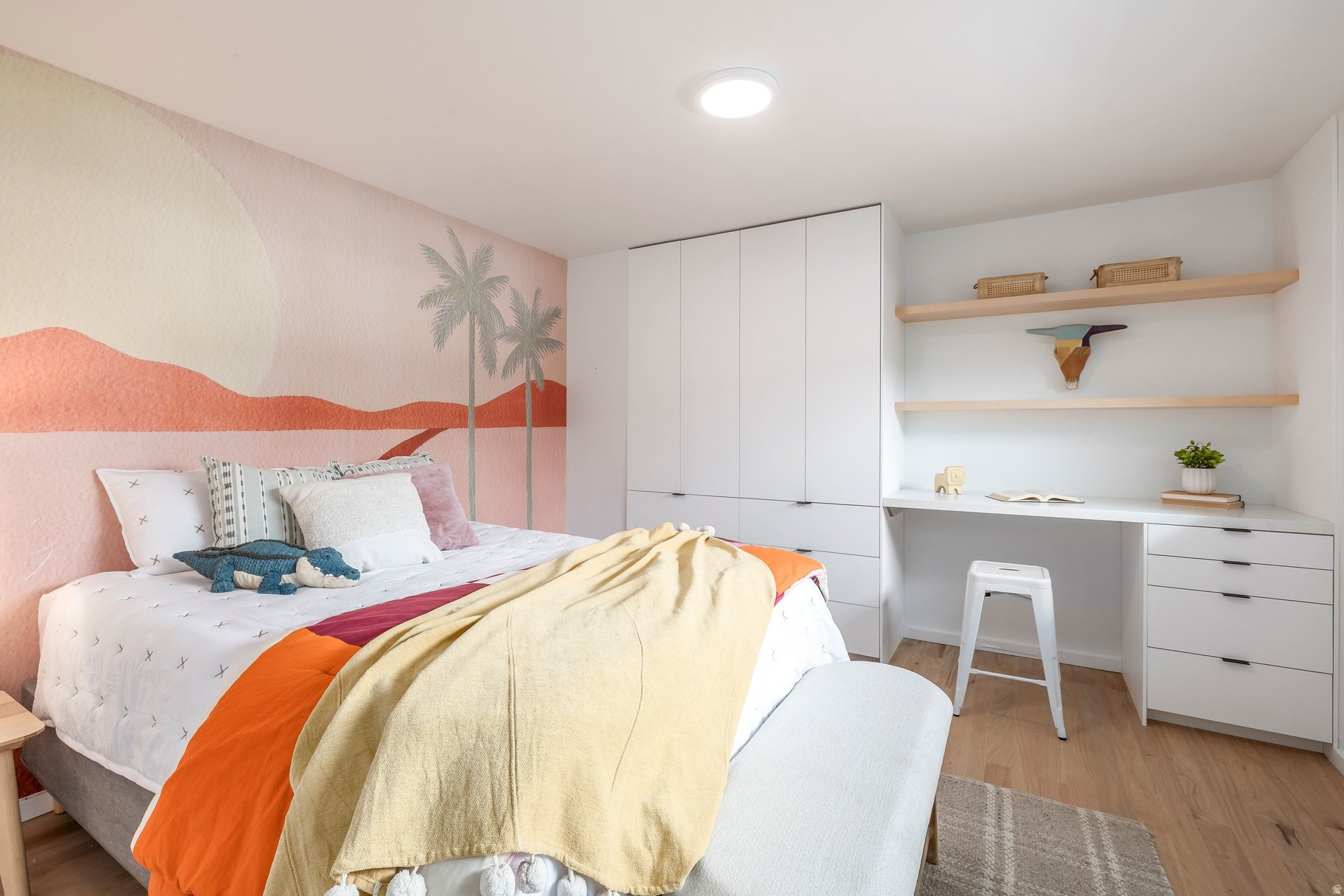 EL REY PARK - Residential