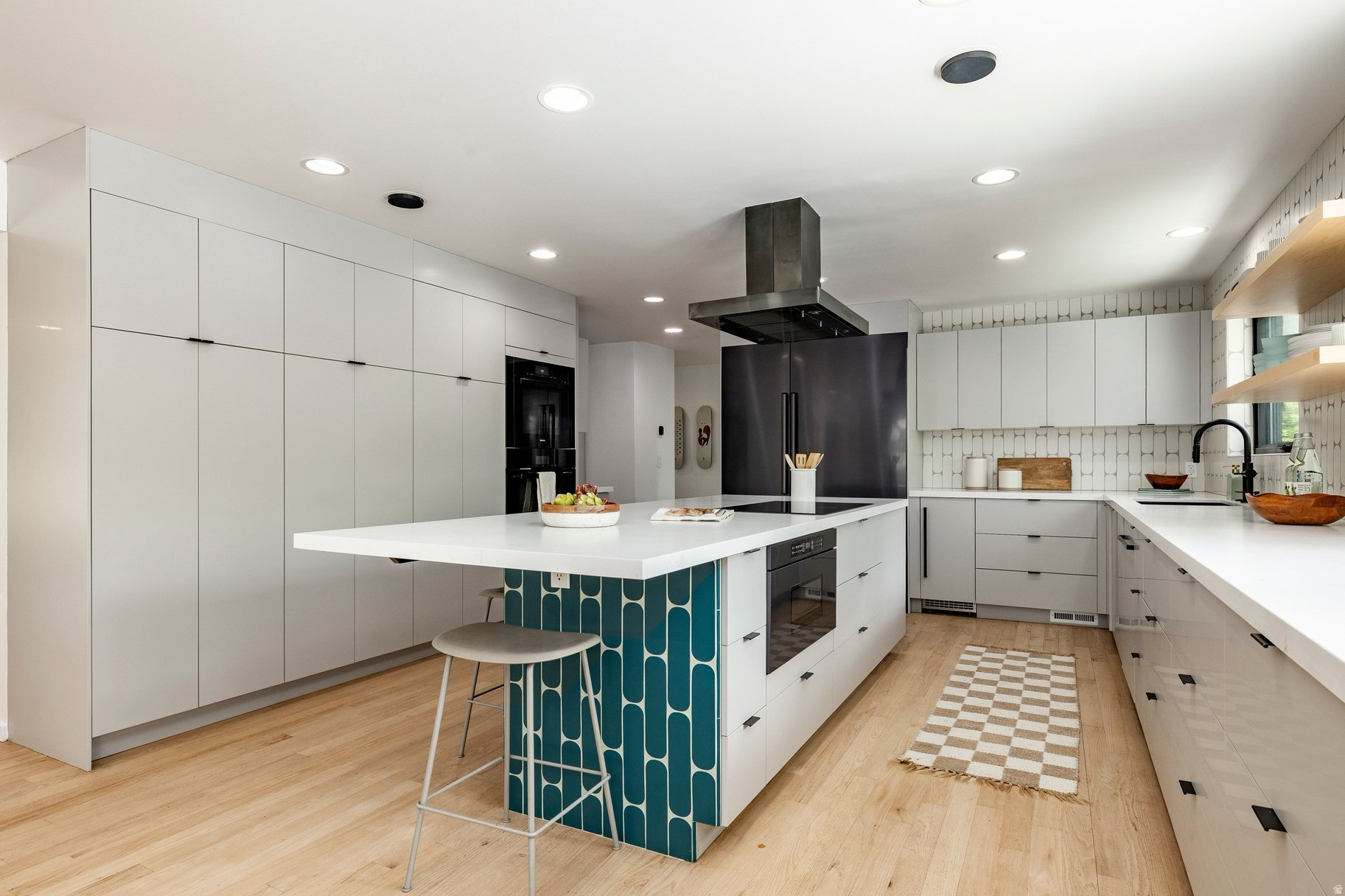 EL REY PARK - Residential