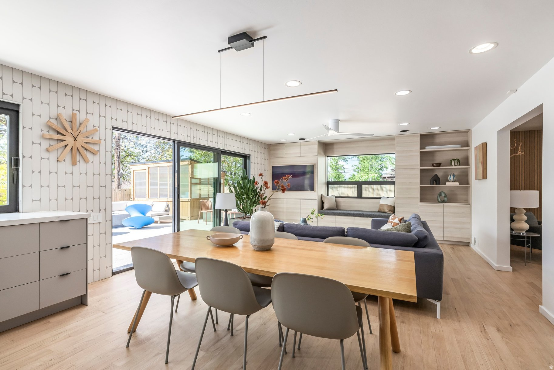 EL REY PARK - Residential