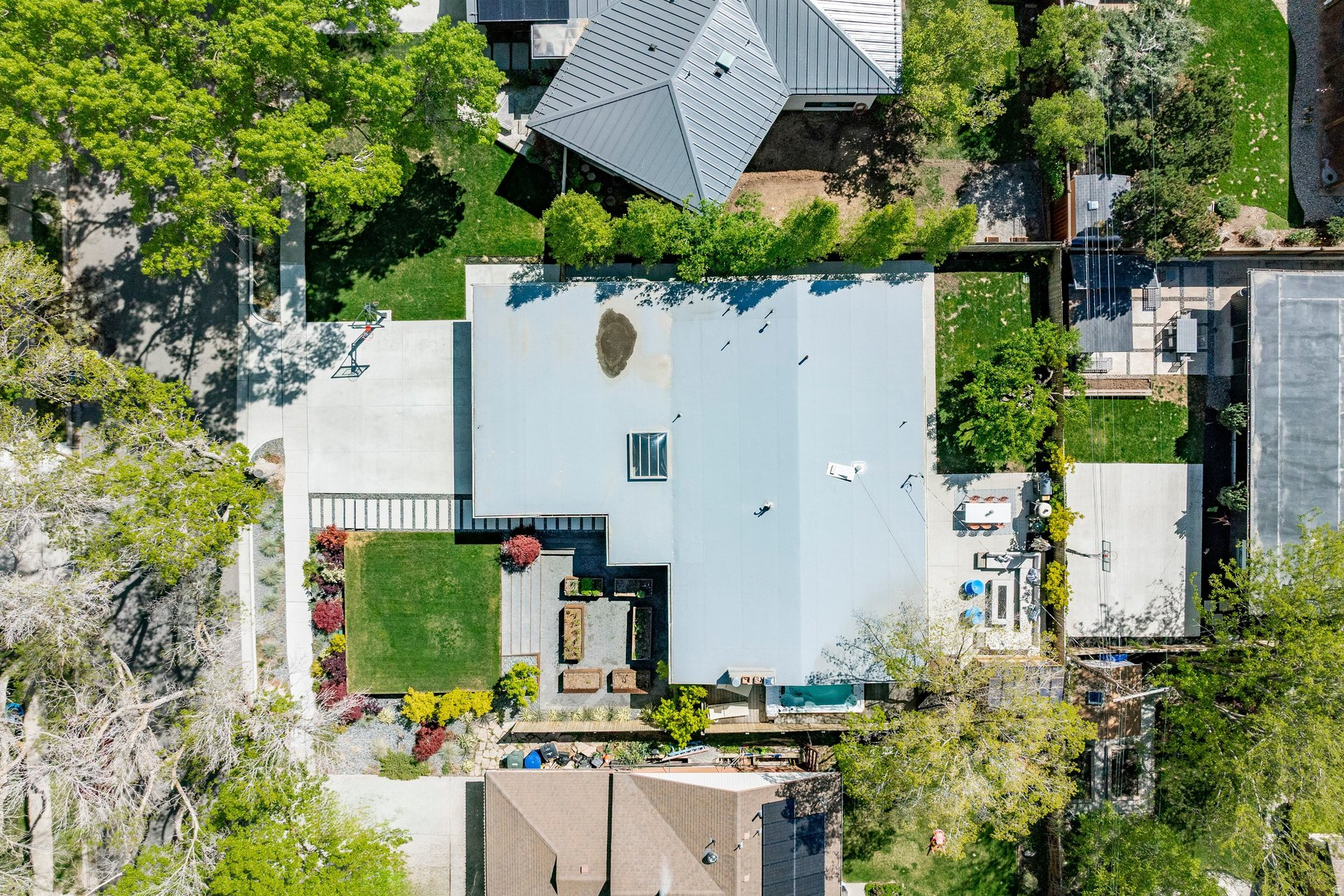 EL REY PARK - Residential