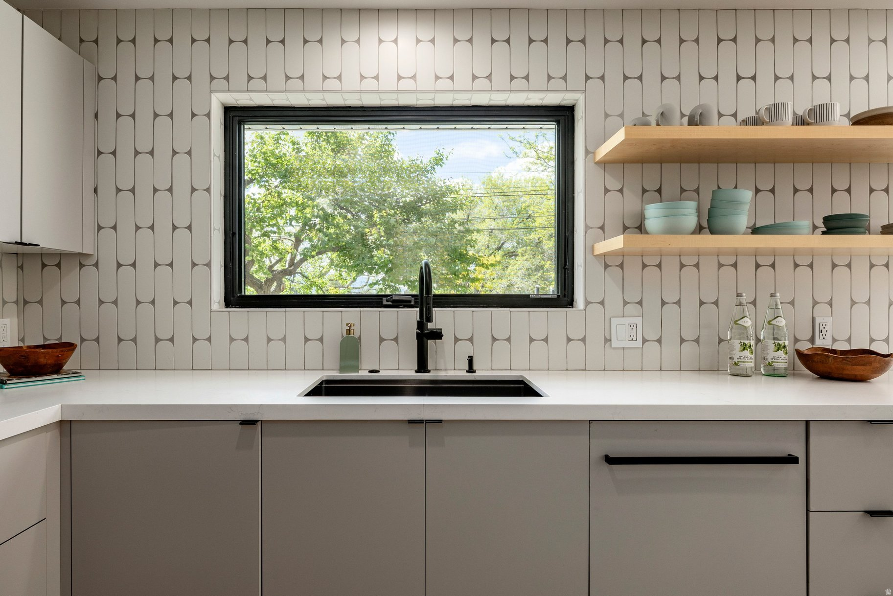 EL REY PARK - Residential