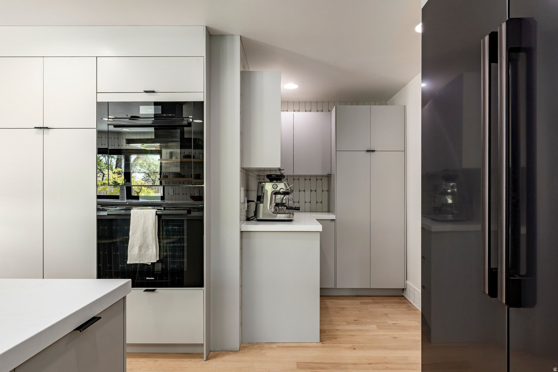 EL REY PARK - Residential