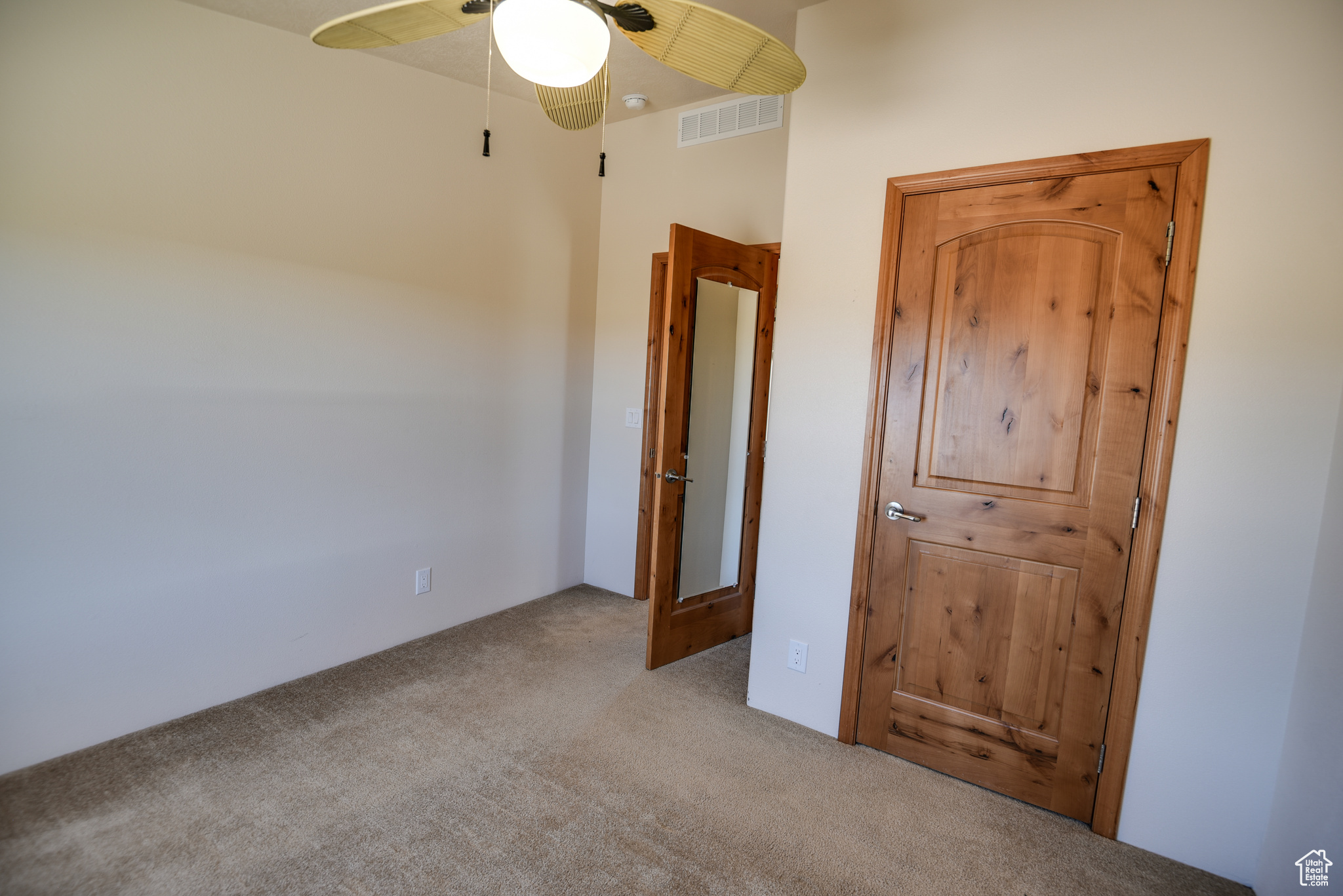 LAST CHANCE - Residential