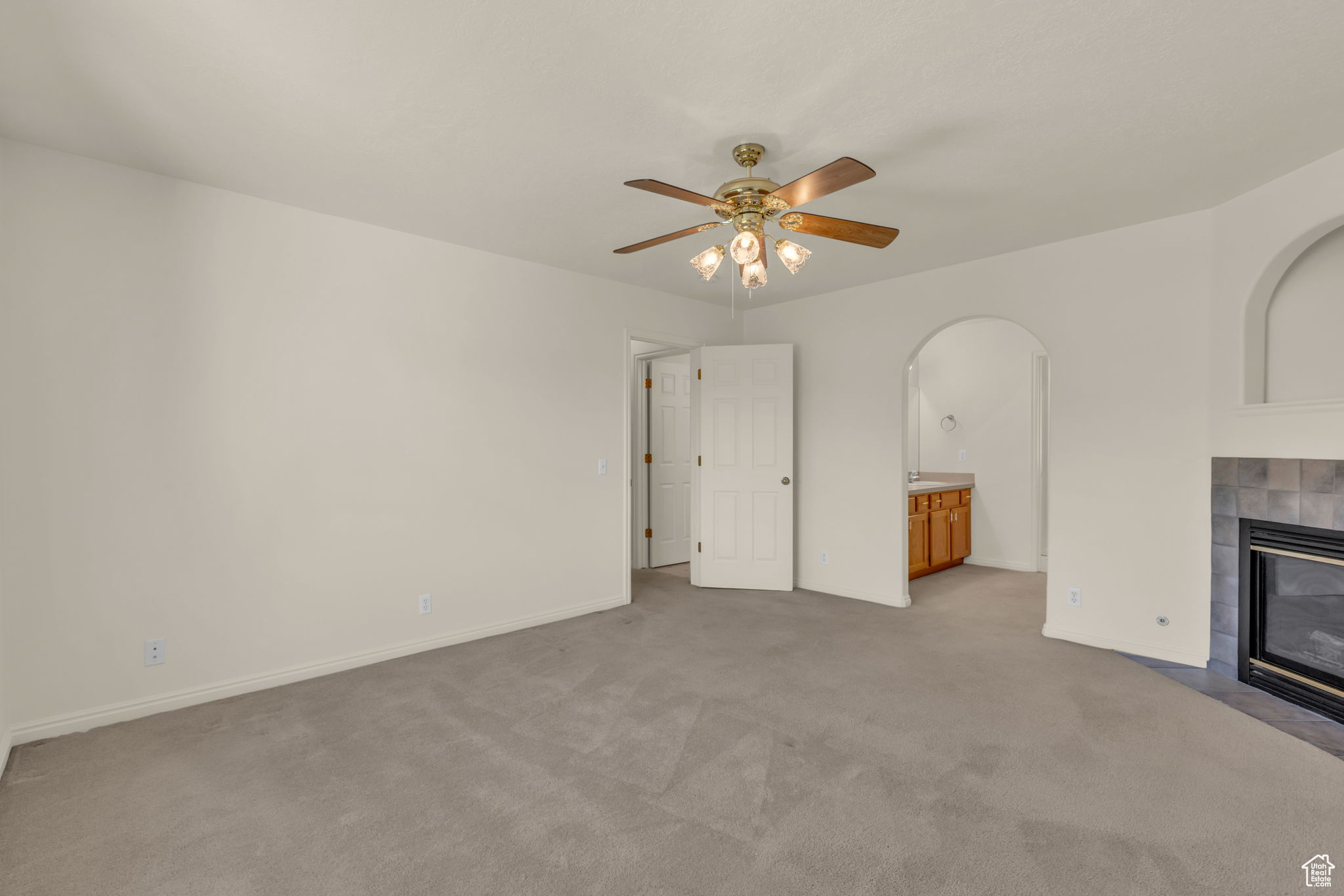EAST OAK SUB - Residential