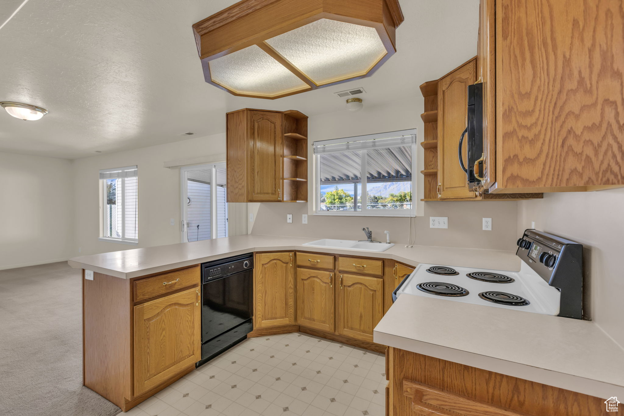 EAST OAK SUB - Residential