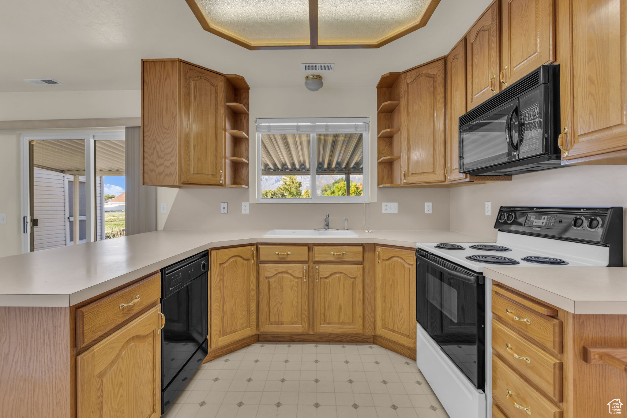 EAST OAK SUB - Residential