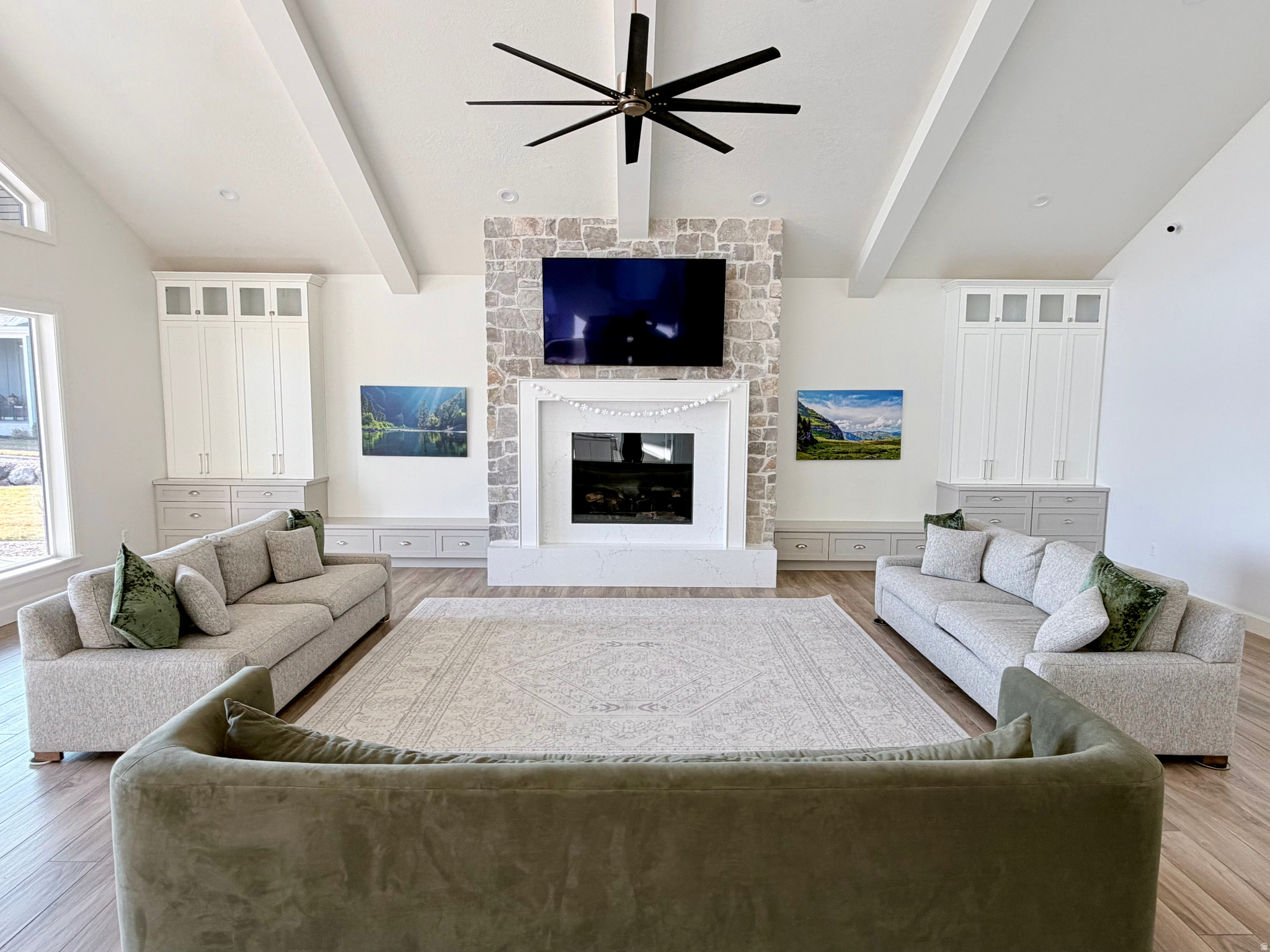 STARHAVEN VILLAS - Residential