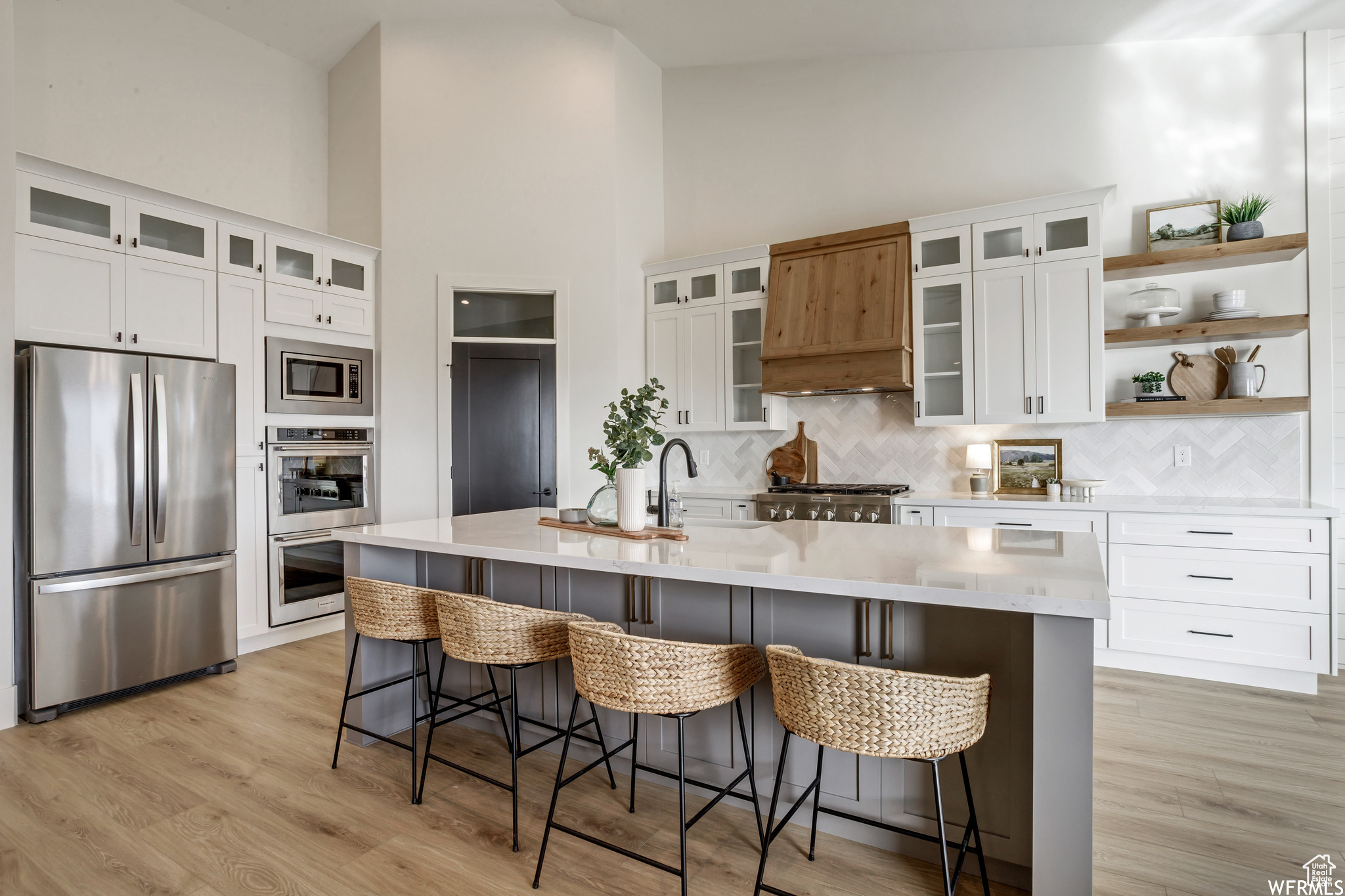 STARHAVEN VILLAS - Residential