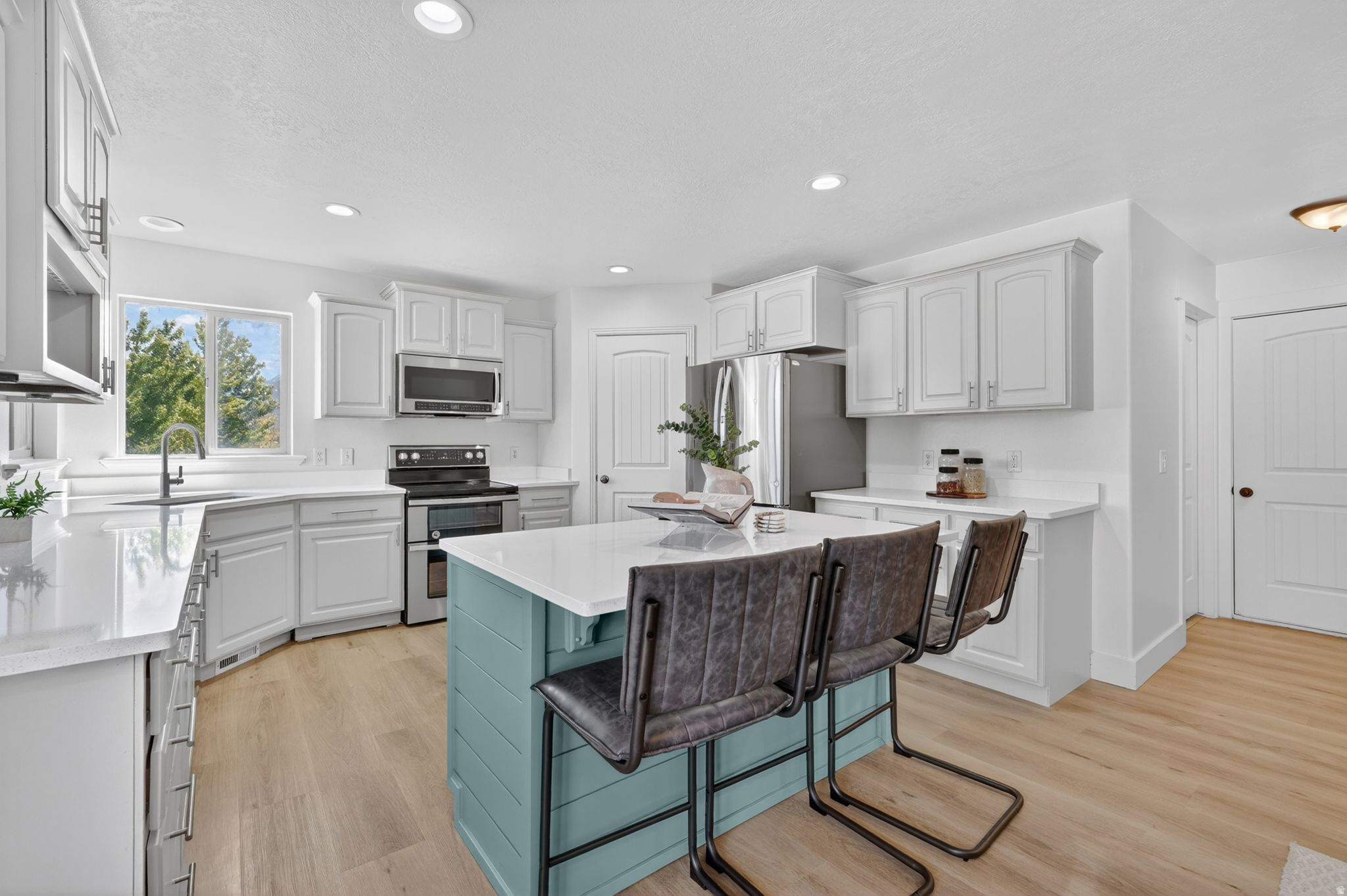 OLDHAM ACRES - Residential
