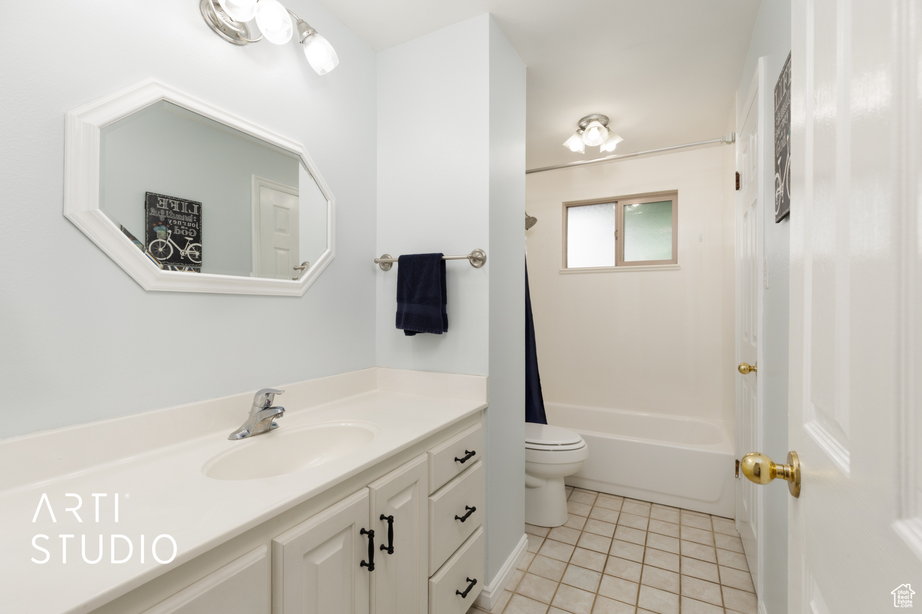 910 E Antelope Dr #310, Eagle Mountain, Utah image 6