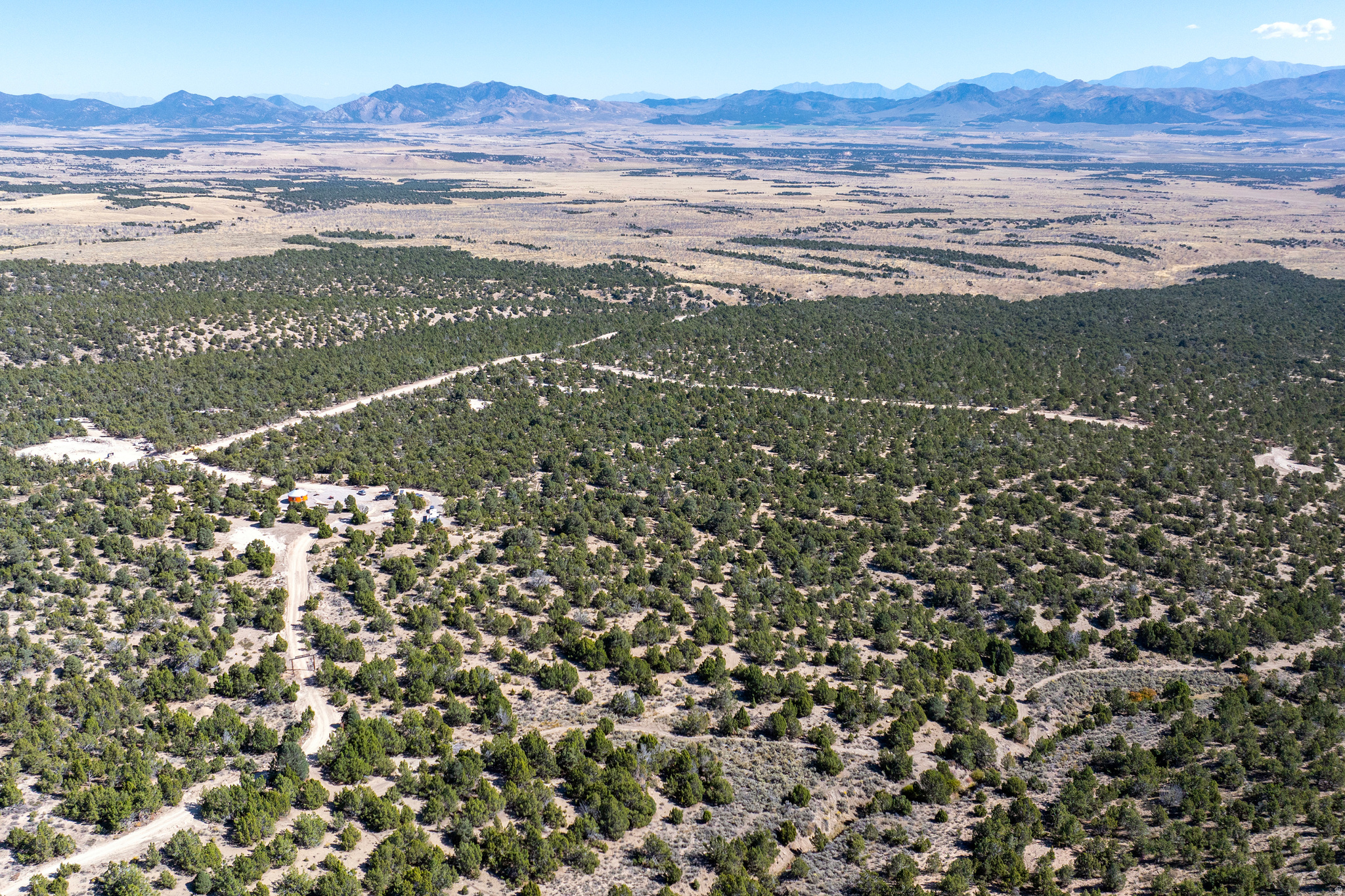 SAHARA SUNRISE - Land