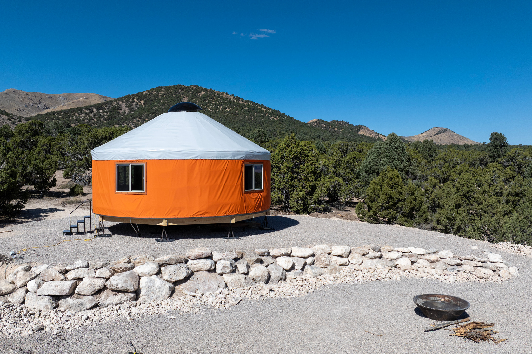 SAHARA SUNRISE - Land