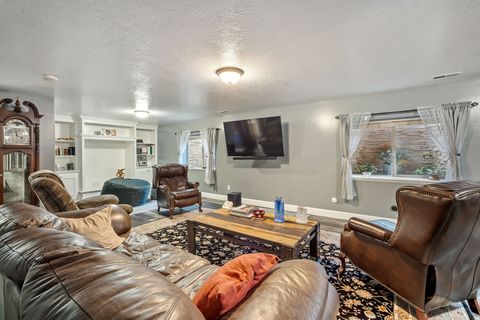 Tiny photo for 1348 E 2450 N, North Ogden, UT 84414 (MLS # 2124179)