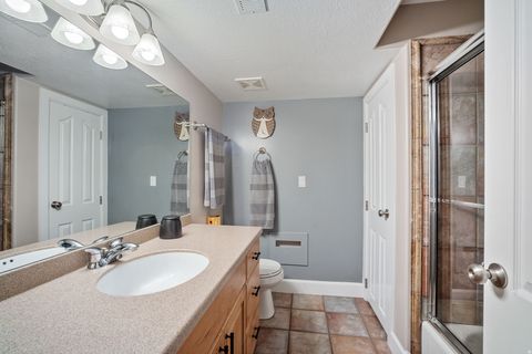 Tiny photo for 1348 E 2450 N, North Ogden, UT 84414 (MLS # 2124179)