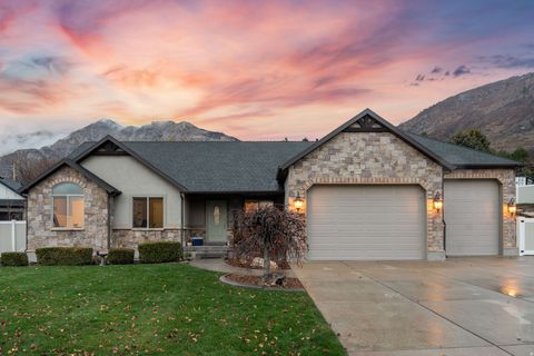 Tiny photo for 1348 E 2450 N, North Ogden, UT 84414 (MLS # 2124179)