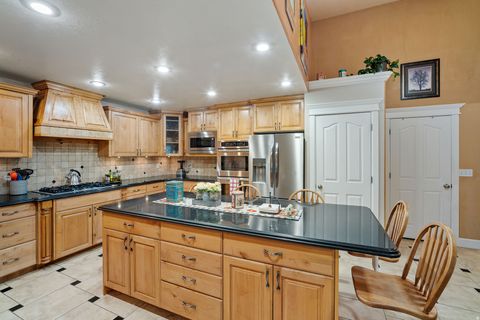 Tiny photo for 1348 E 2450 N, North Ogden, UT 84414 (MLS # 2124179)
