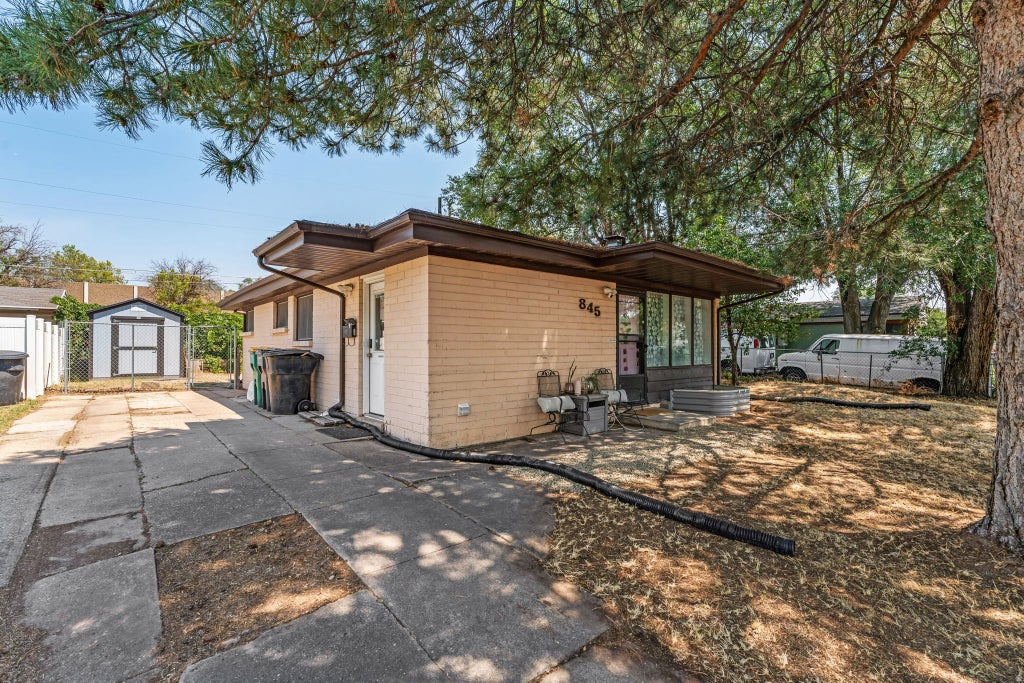 Photo of 845 S BIRCH ST., Clearfield, UT 84015 (MLS # 2177246)