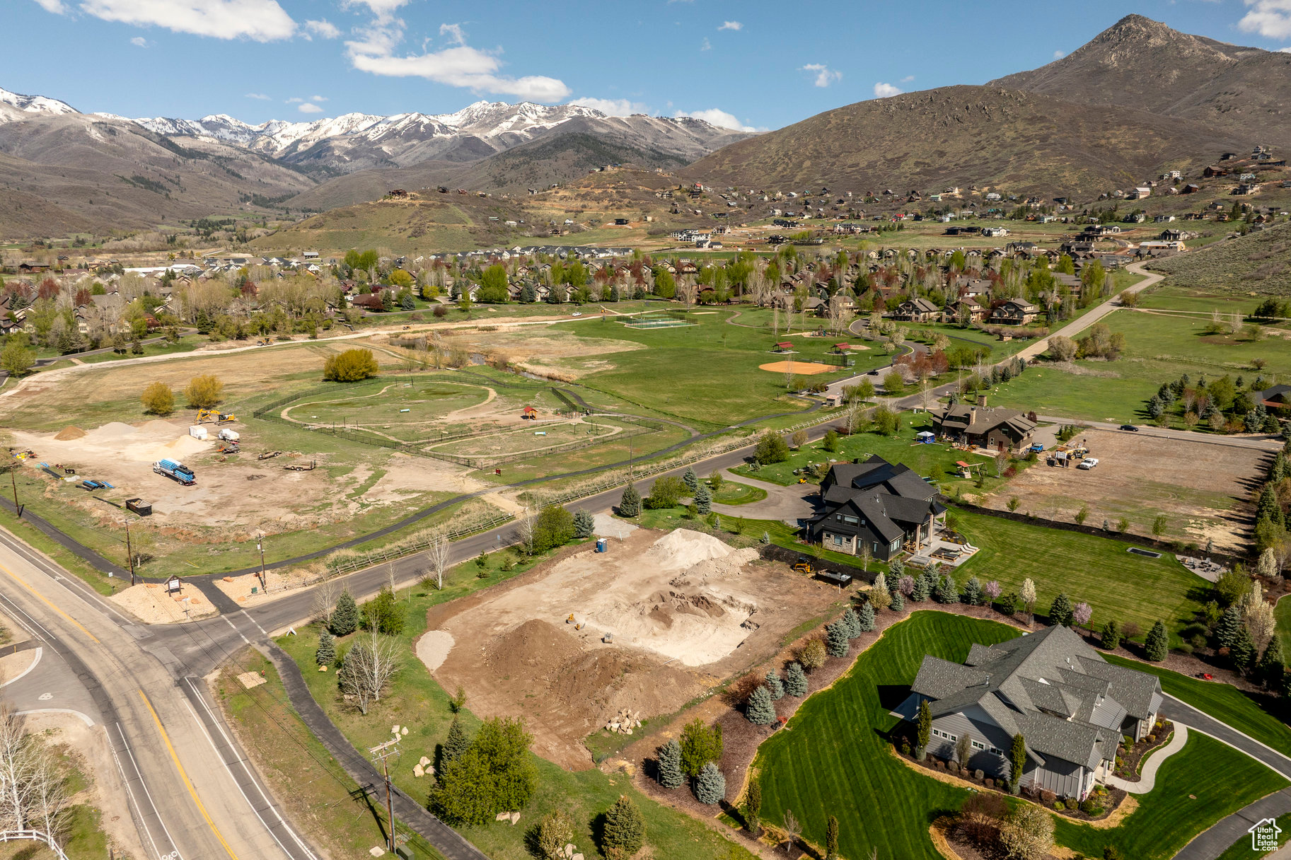 DEER RIDGE ESTATES - Residential