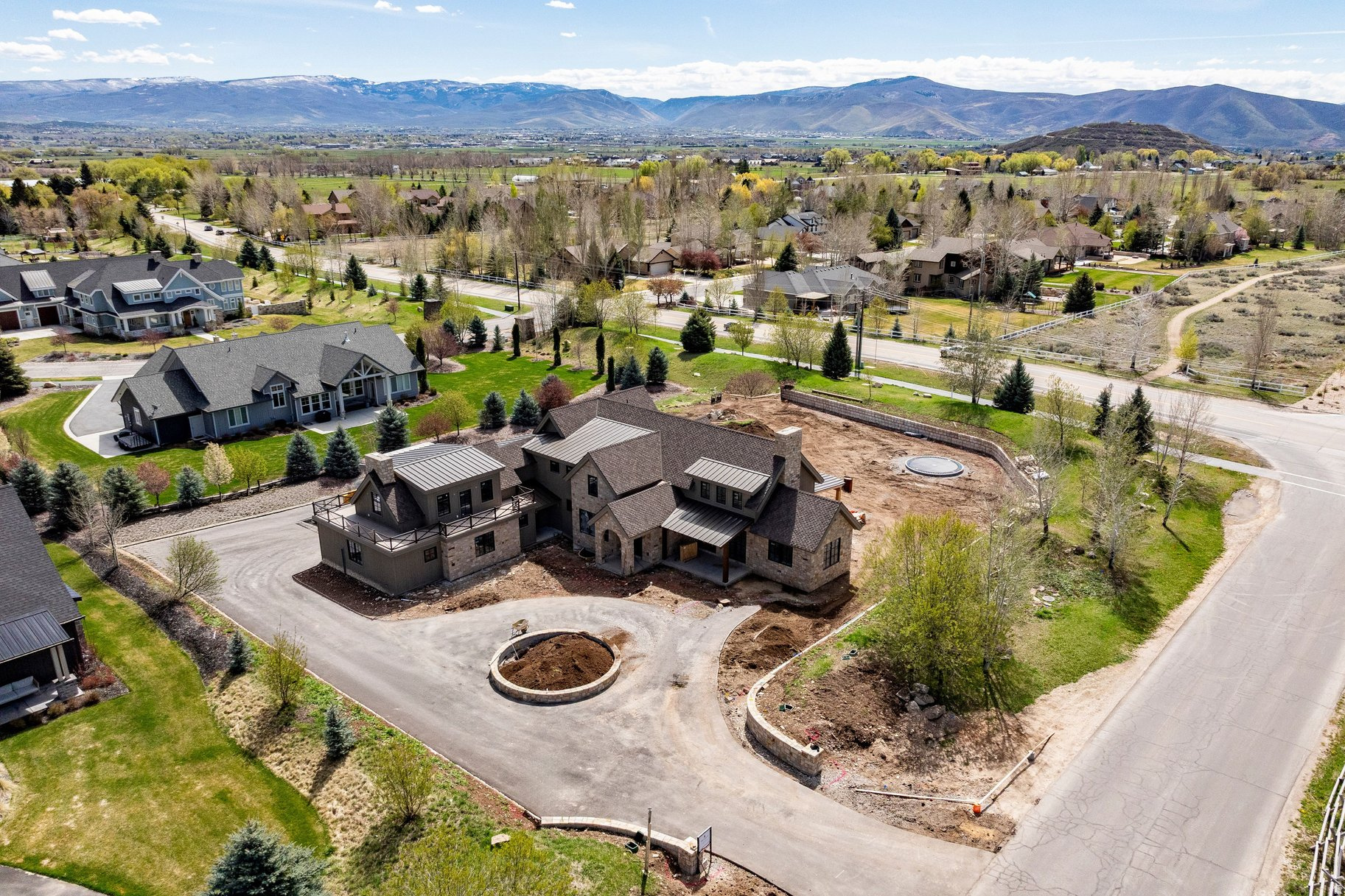 DEER RIDGE ESTATES - Residential