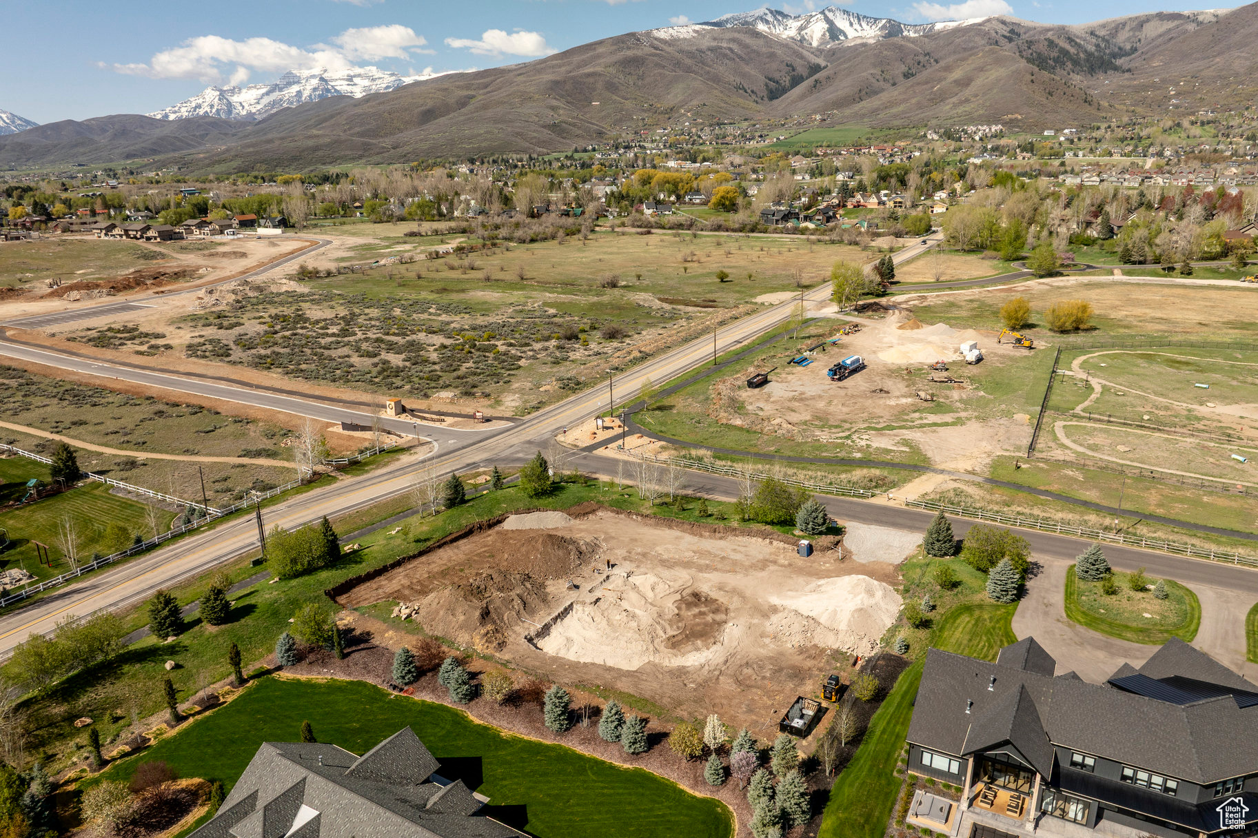 DEER RIDGE ESTATES - Residential